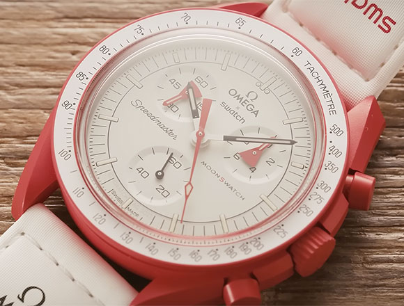 Review: Swatch MoonSwatch