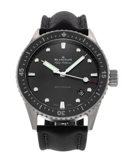 Pre owned blancpain fifty 2025 fathoms