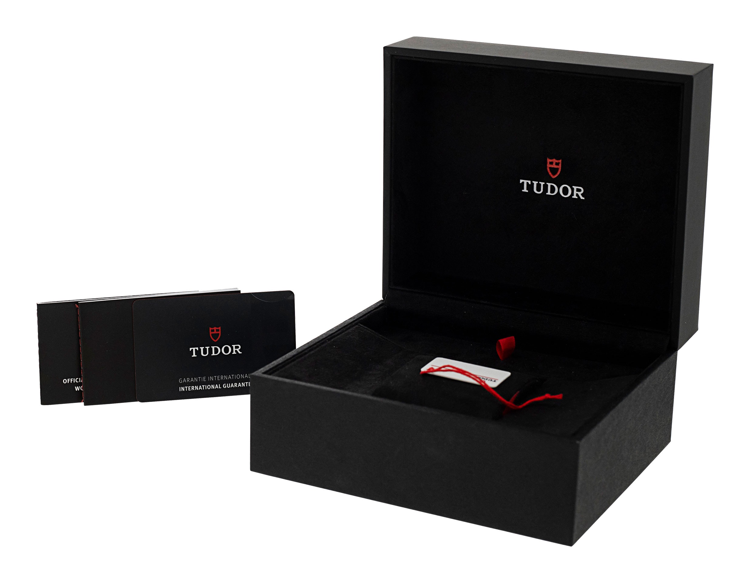 Tudor Black Bay M79230N-0008 Thumbnail 4