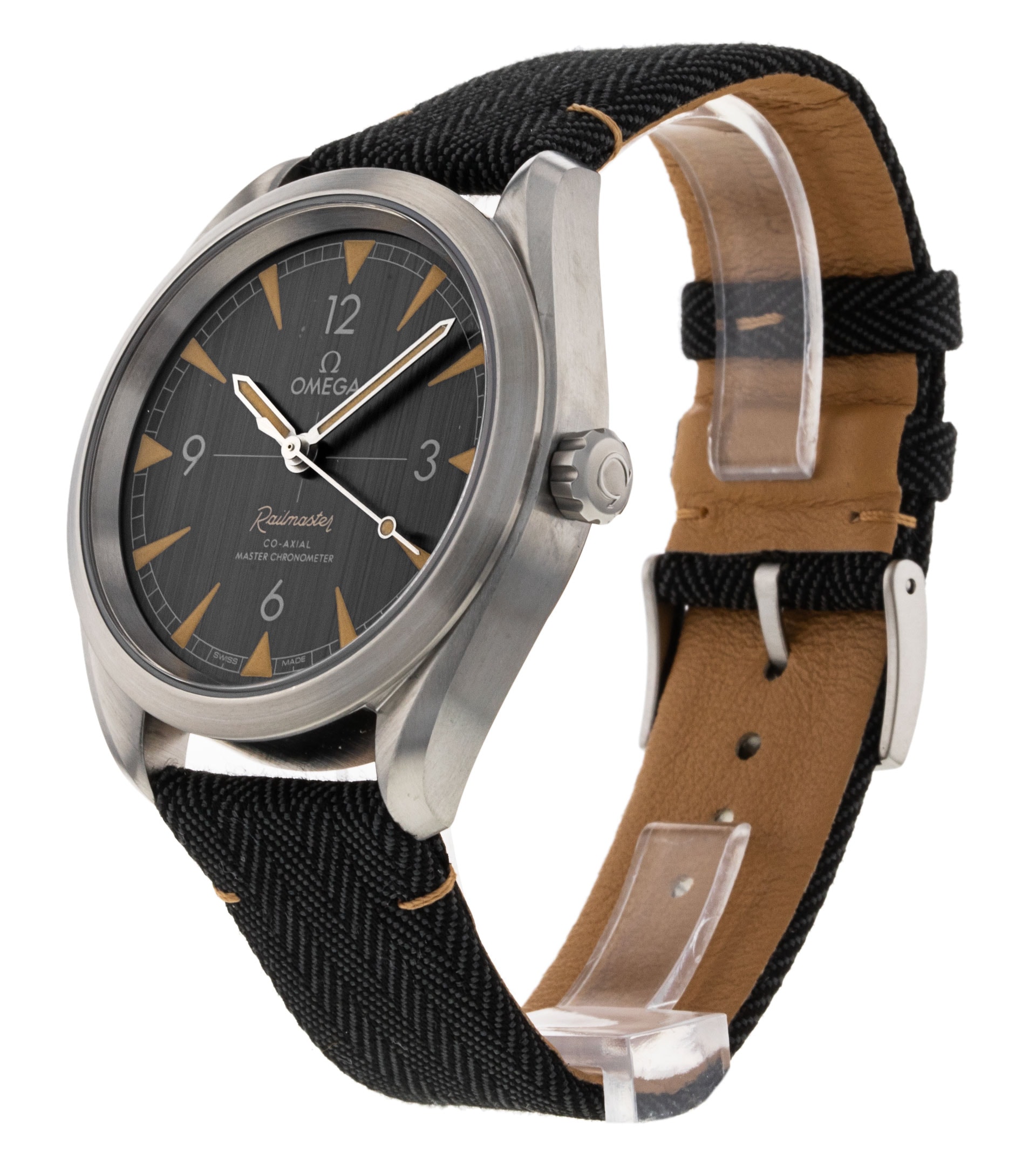 Omega Seamaster Railmaster 220.12.40.20.01.001 Thumbnail 2
