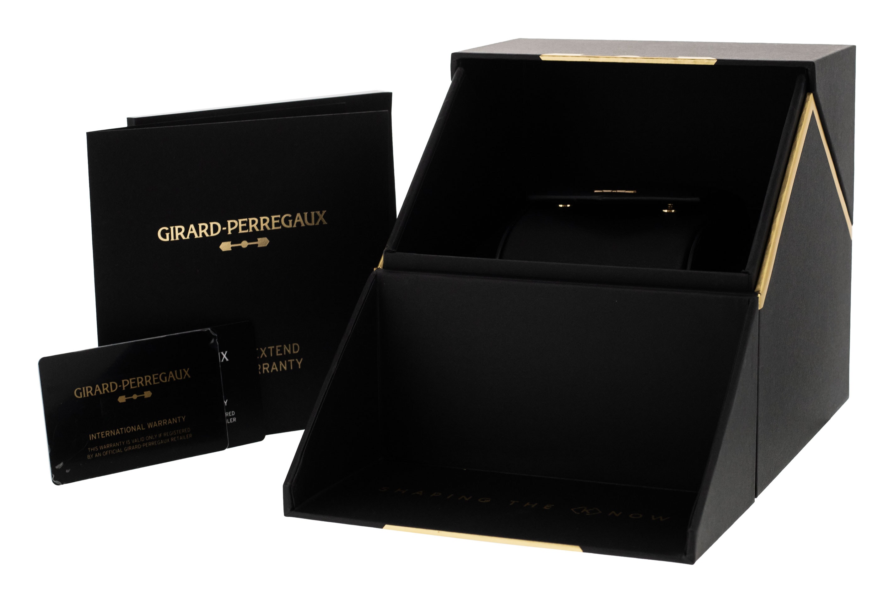 Girard Perregaux Laureato 81020-11-131-11A Thumbnail 4