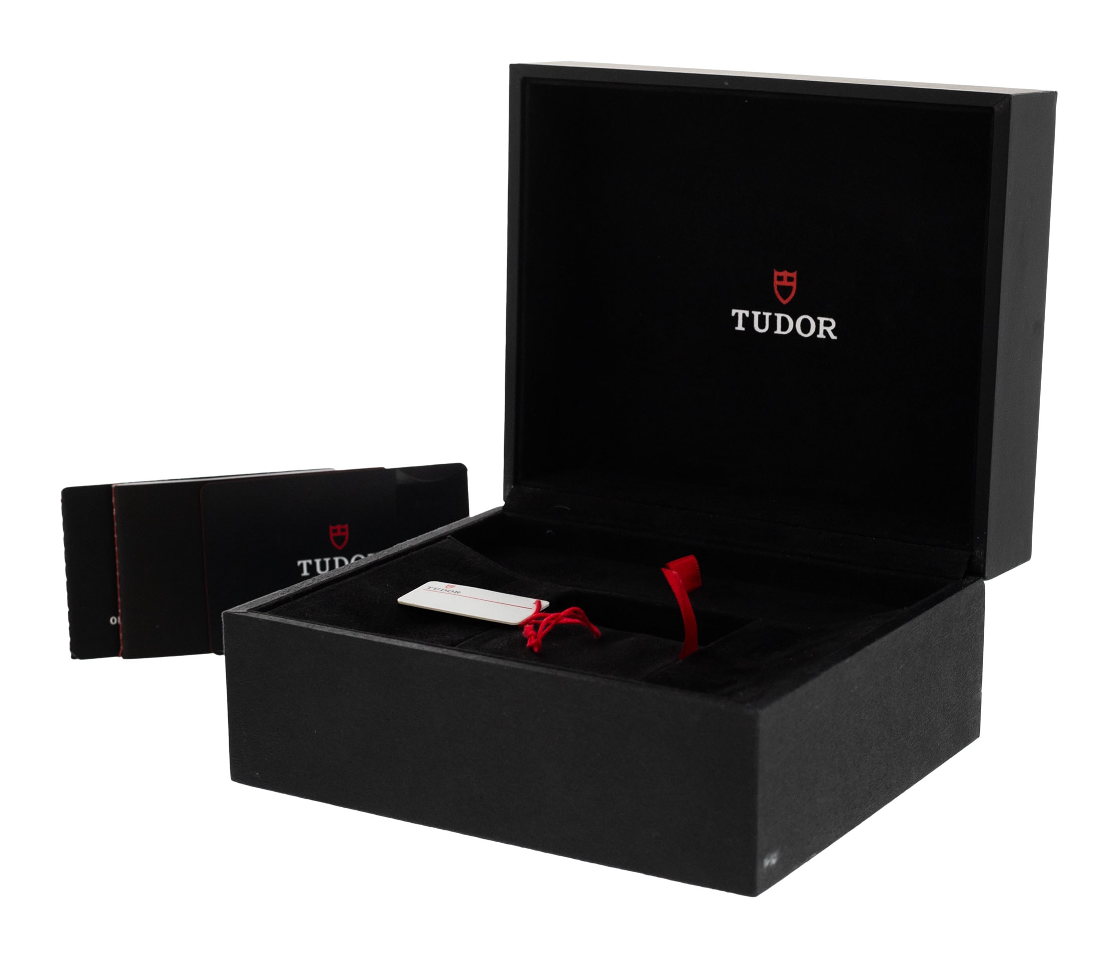 Tudor Black Bay 39 M79673-0005 Thumbnail 4