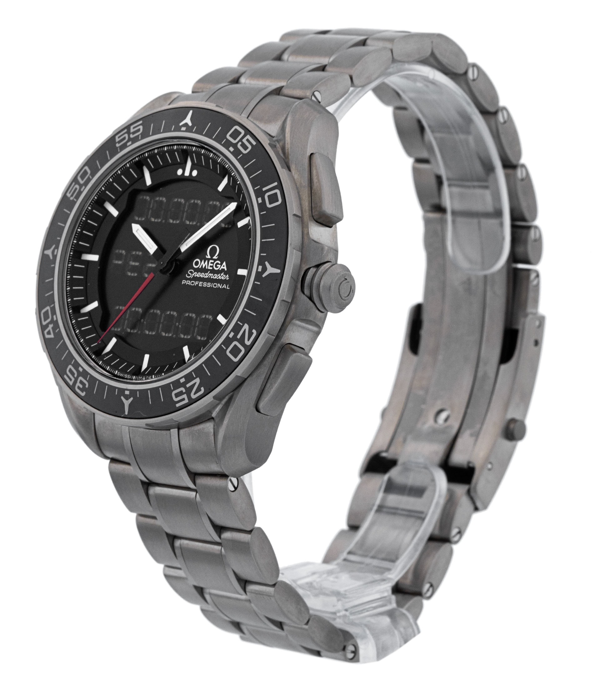 Omega Speedmaster Skywalker X-33 318.90.45.79.01.001 Thumbnail 2