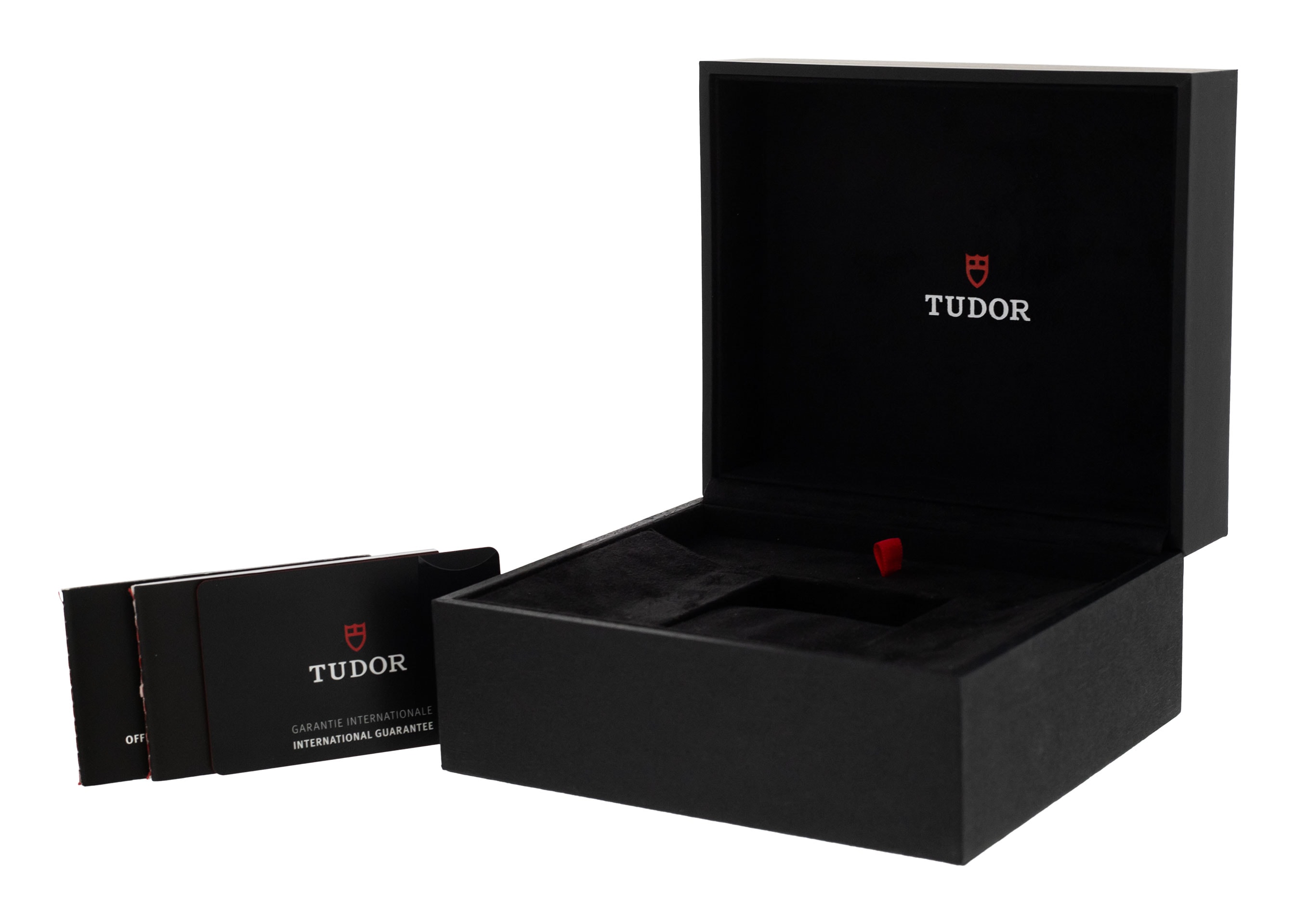 Tudor Black Bay M79733N-0008 Thumbnail 4
