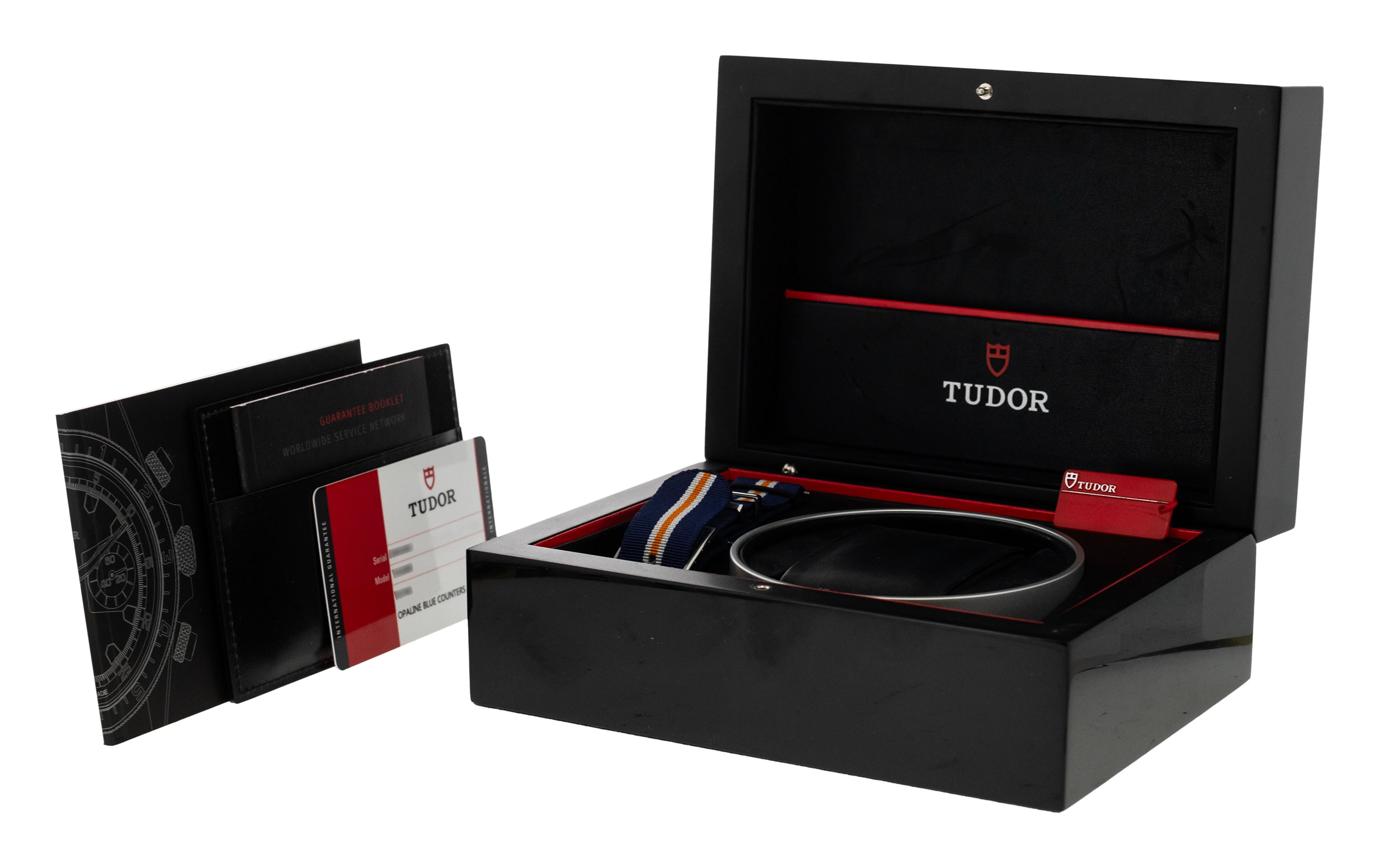 Tudor Heritage Chronograph M70330B-0004 Thumbnail 4