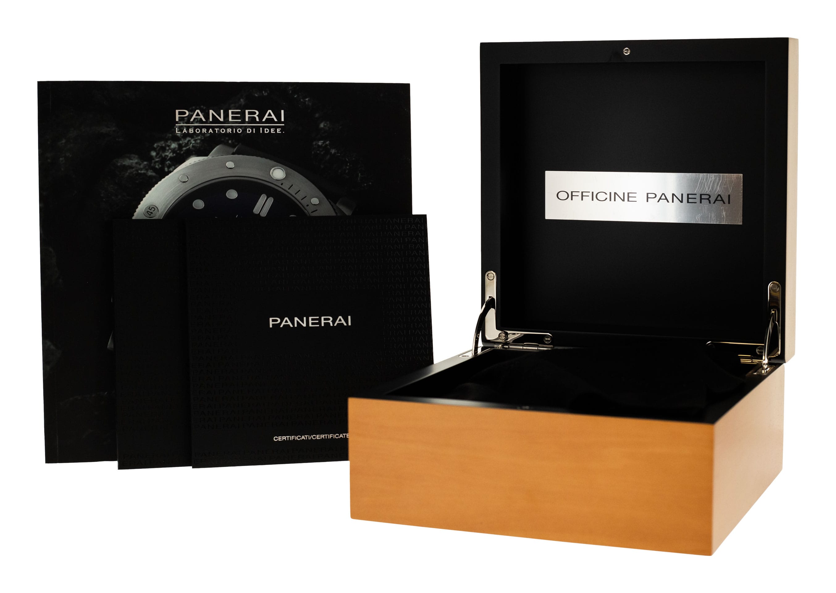 Panerai Submersible PAM00692 Thumbnail 4