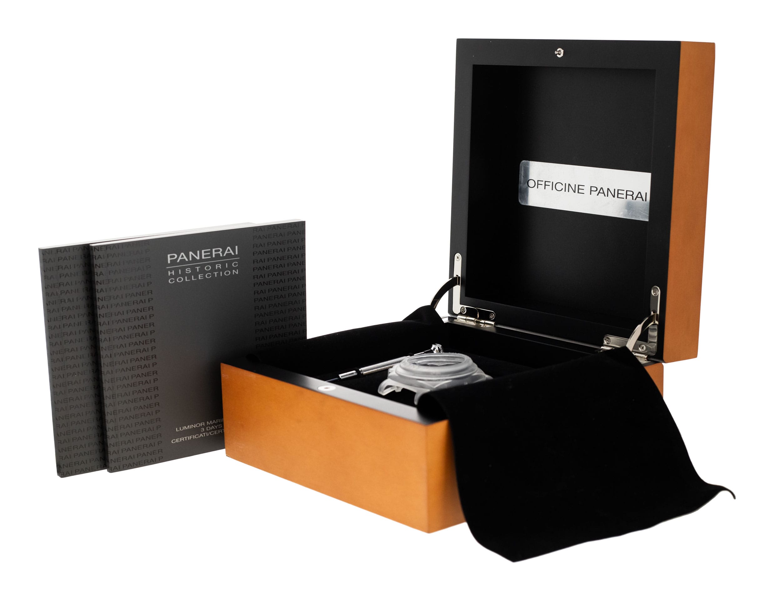 Panerai Luminor Marina PAM00422 Thumbnail 5