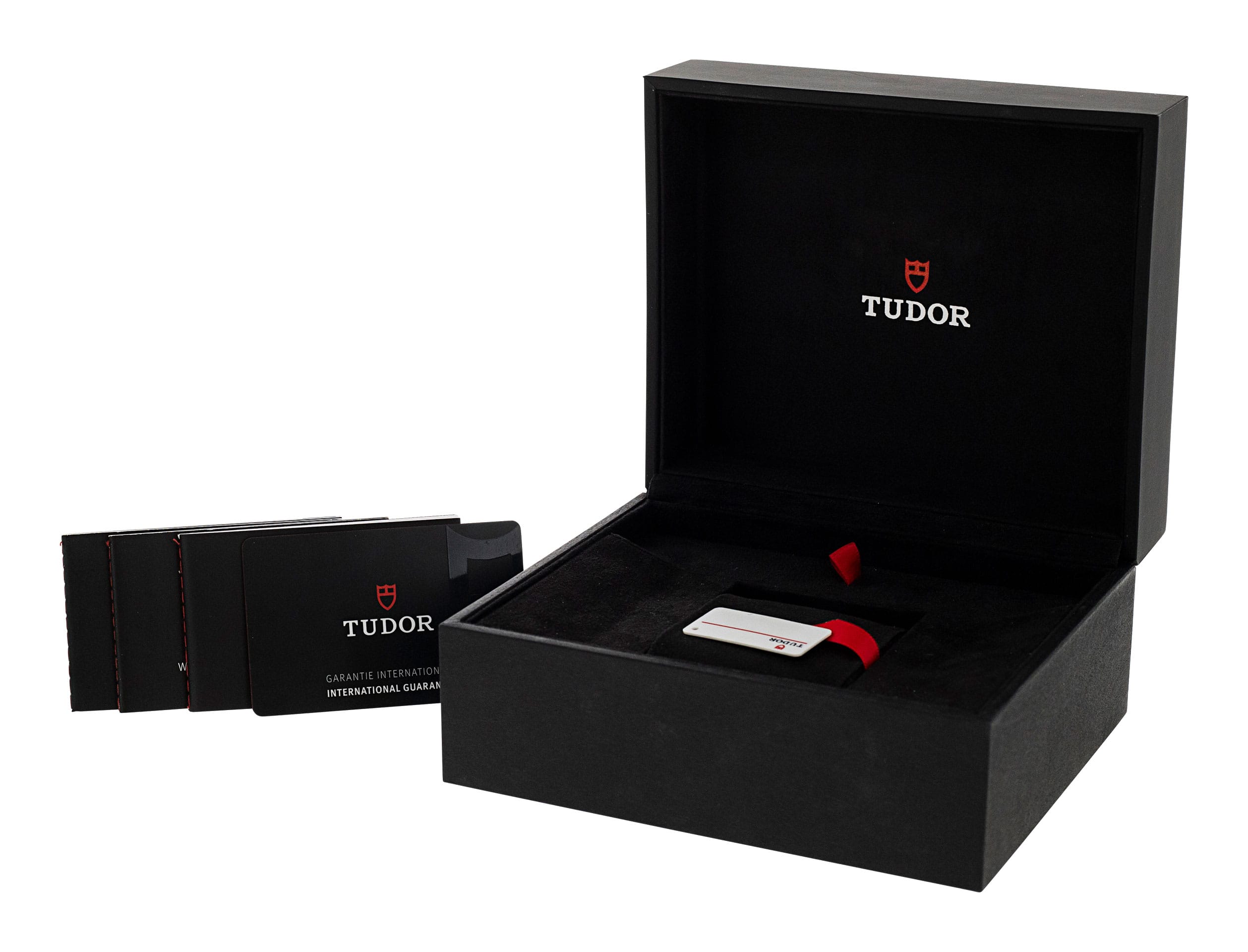 Tudor Heritage Black Bay M79543-0002 Thumbnail 4