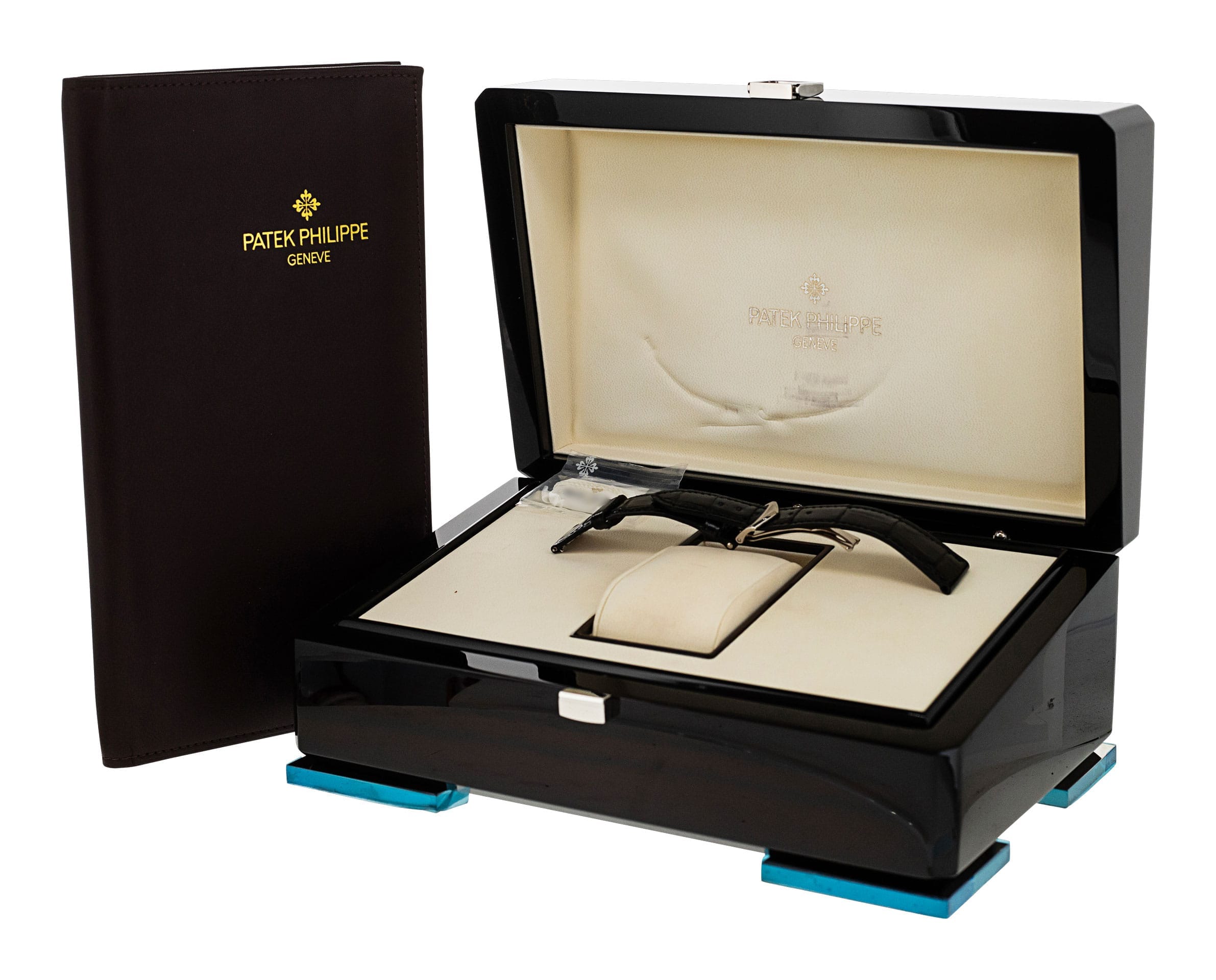 Patek Philippe Complications 5146G-001 Thumbnail 5
