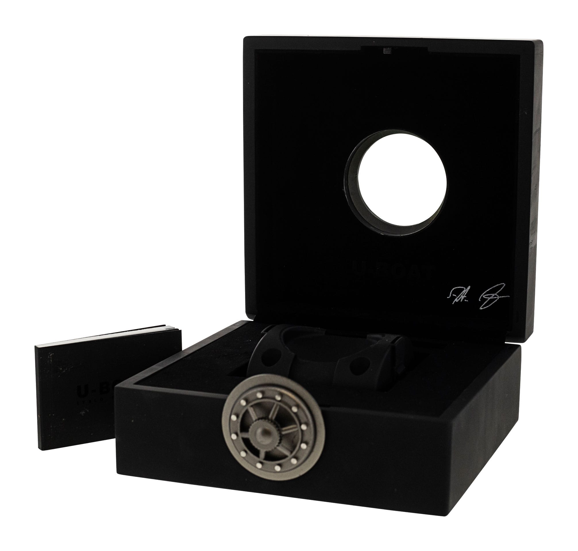 U-Boat Classico 8064 Thumbnail 5