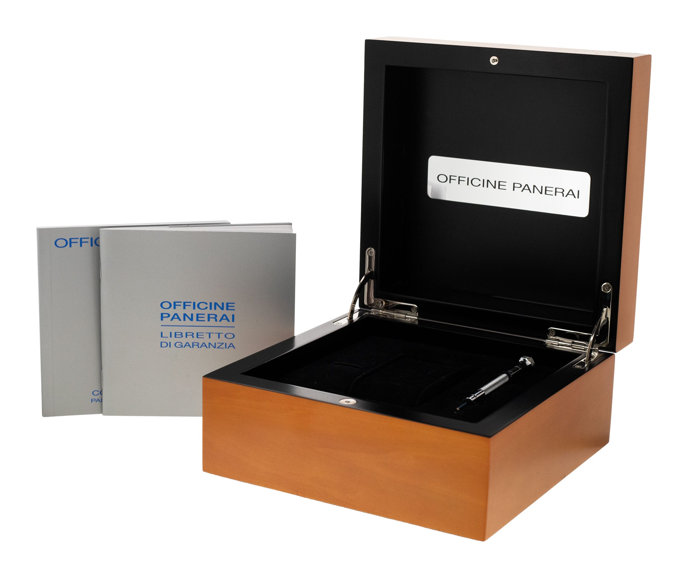 Panerai Luminor GMT PAM00088 Thumbnail 4