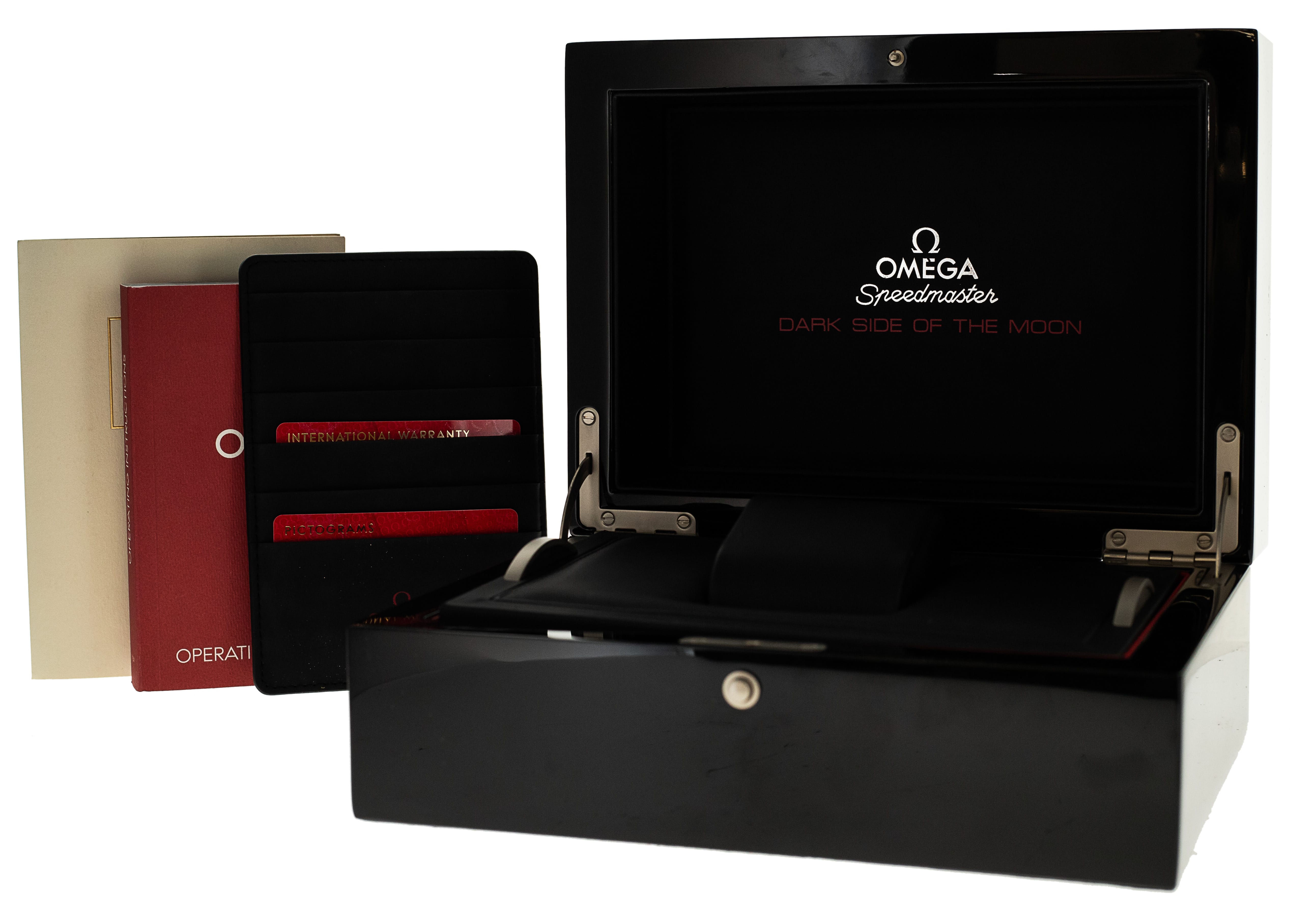 Omega Speedmaster Dark Side of the Moon 311.92.44.51.01.005 Thumbnail 5