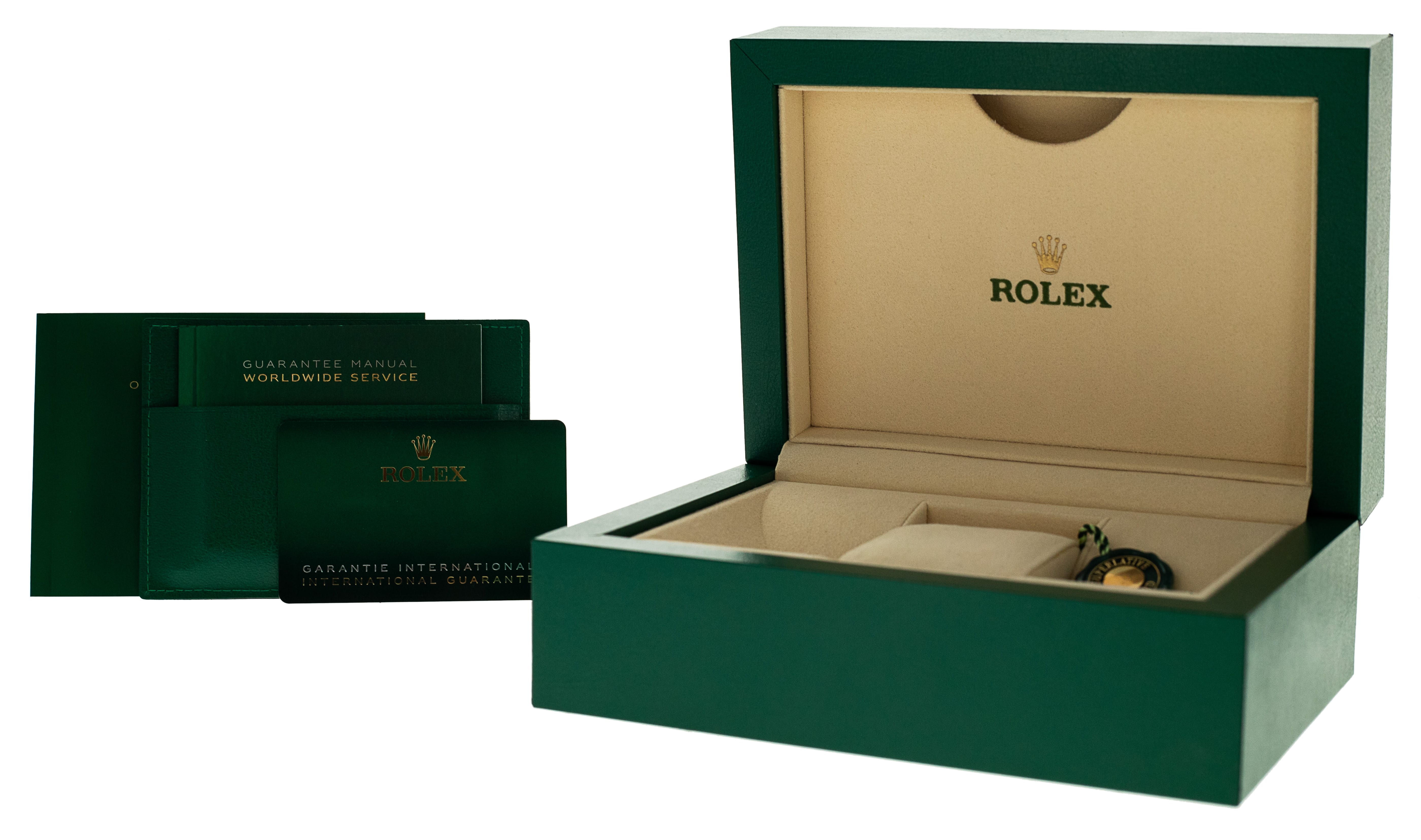 Rolex Oyster Perpetual 114200 Thumbnail 4