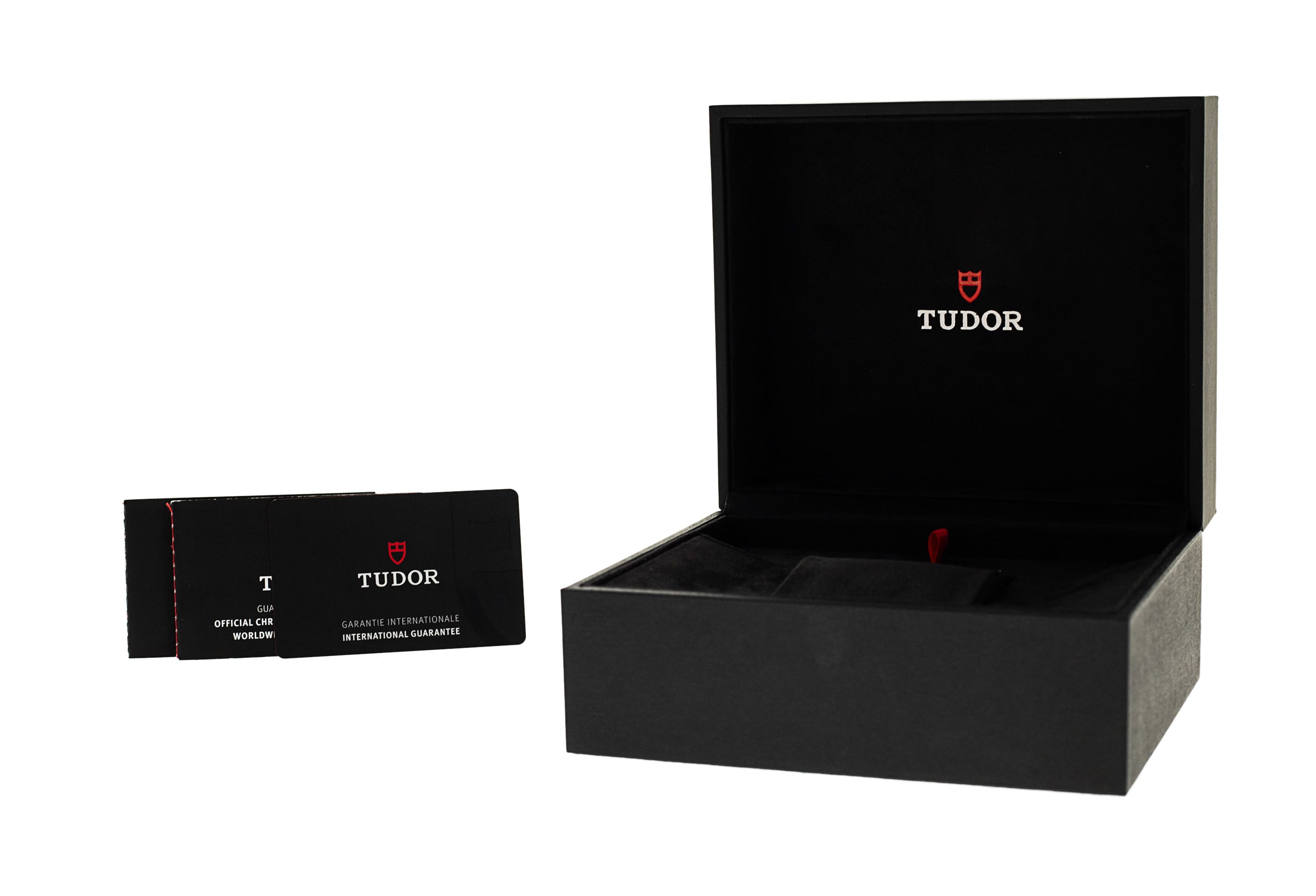 Tudor Black Bay Pro M79470-0001 Thumbnail 4