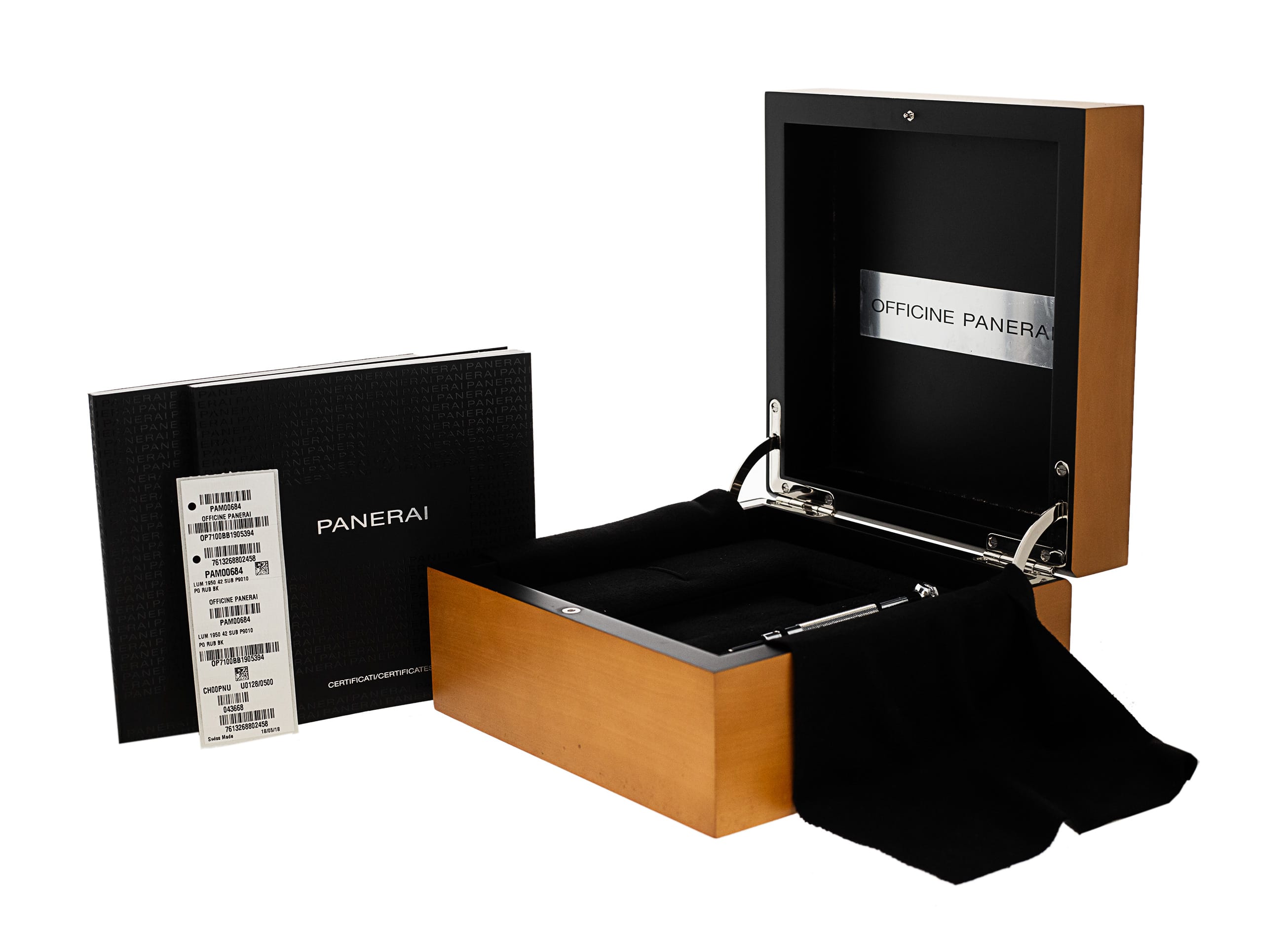 Panerai Submersible PAM00684 Thumbnail 5