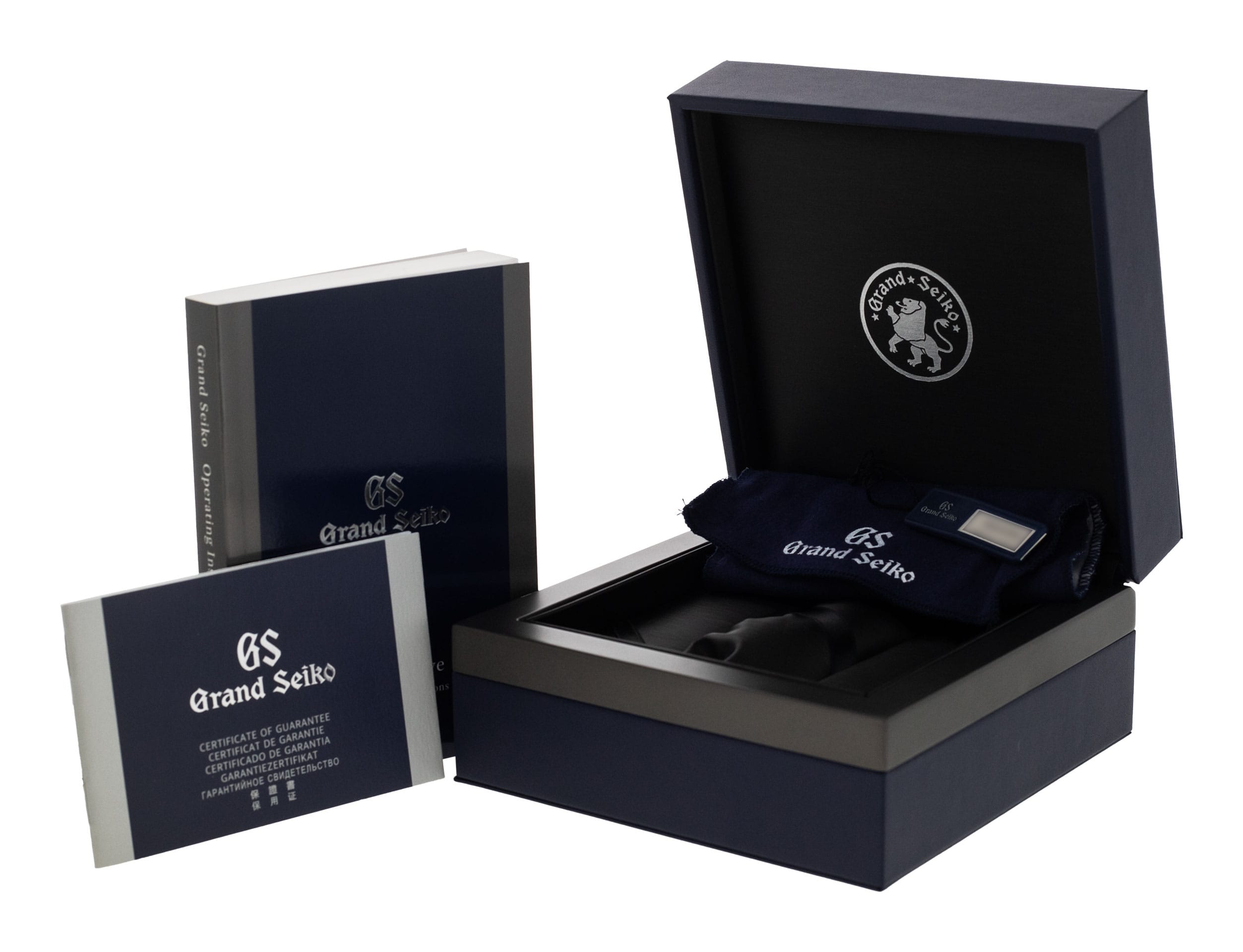 Grand Seiko Sport Collection SBGA229 Thumbnail 4