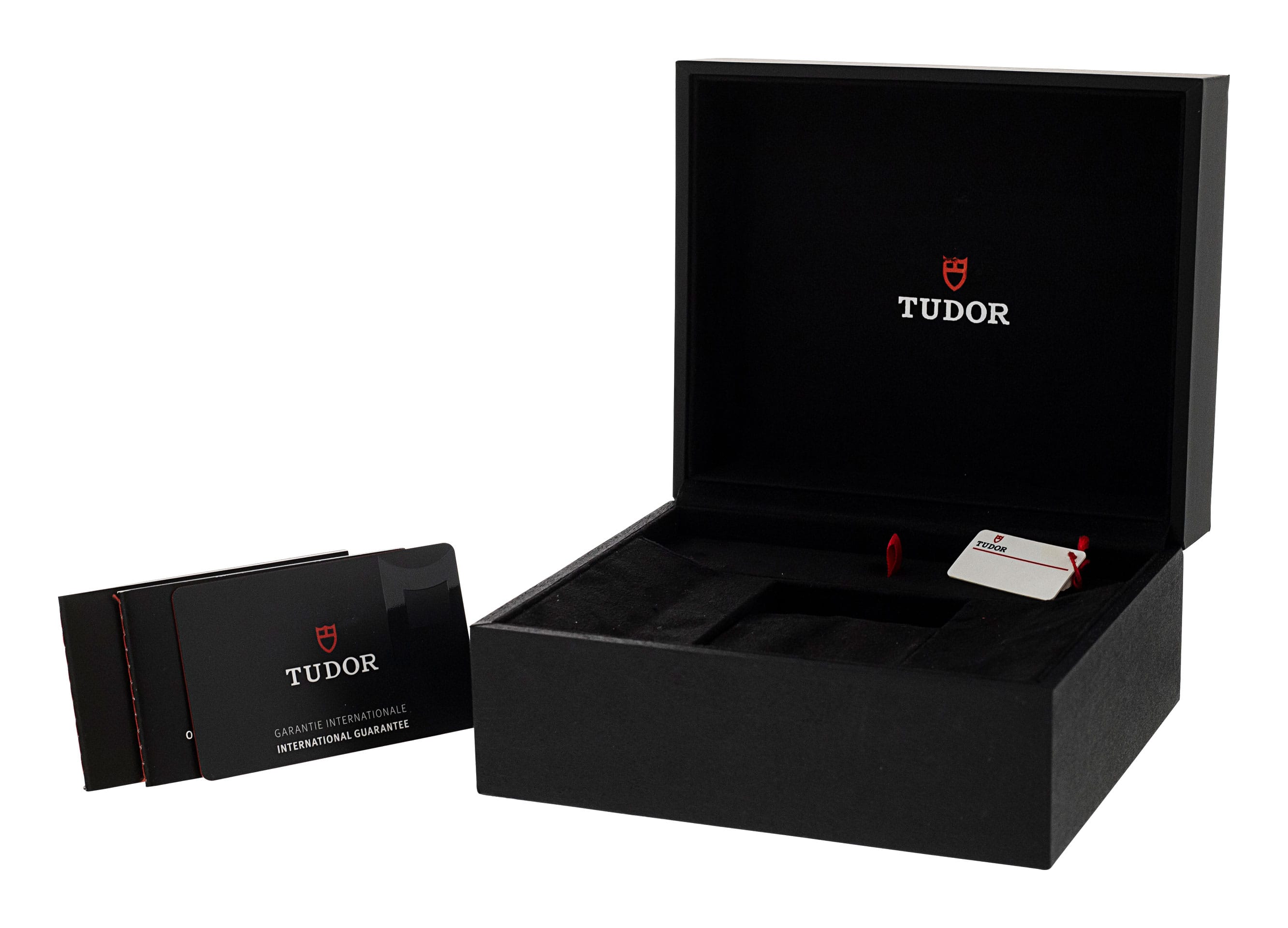 Tudor Black Bay 58 M79030N-0001 Thumbnail 4