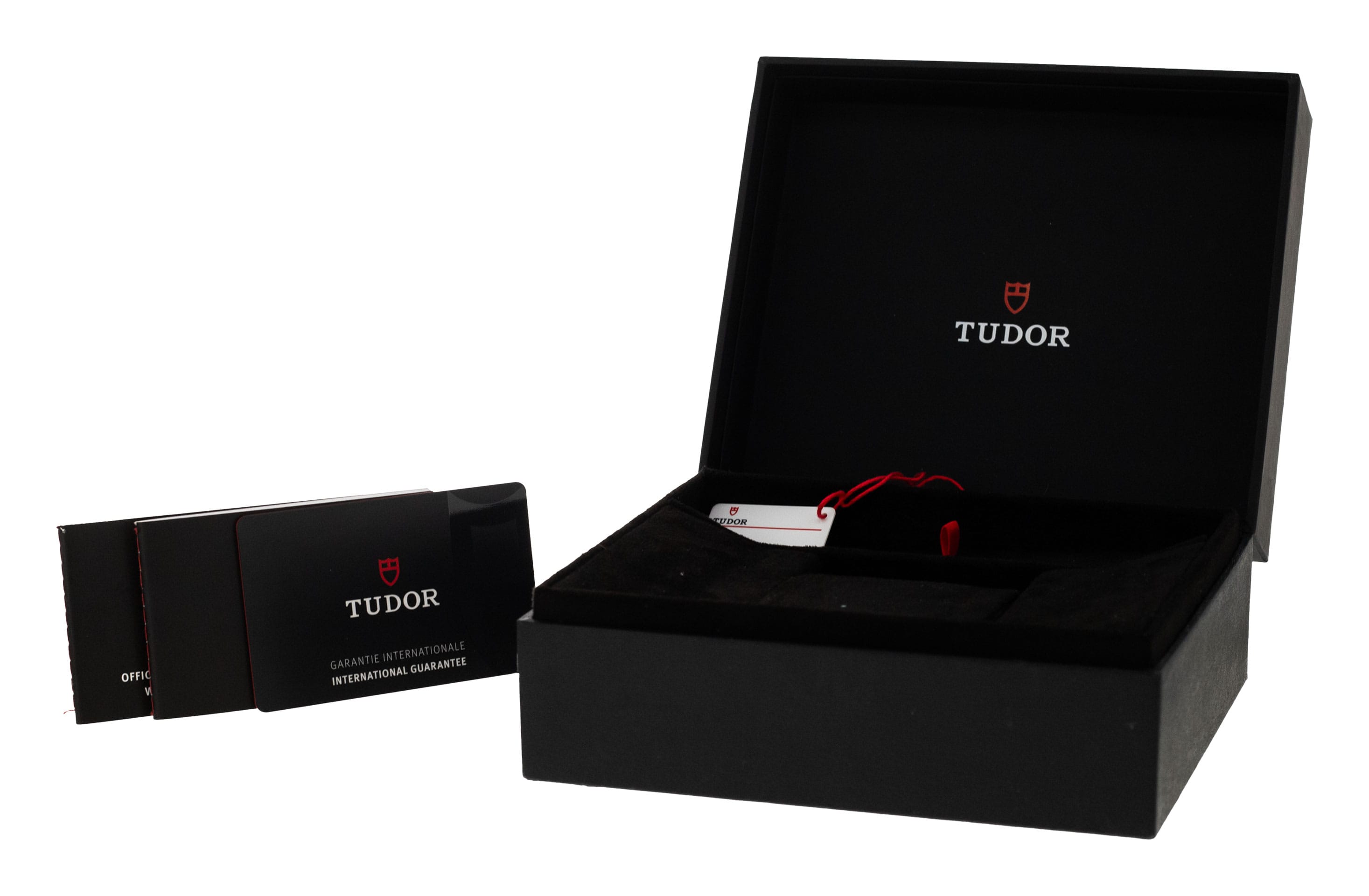 Tudor Black Bay 39 M79660-0001 Thumbnail 4