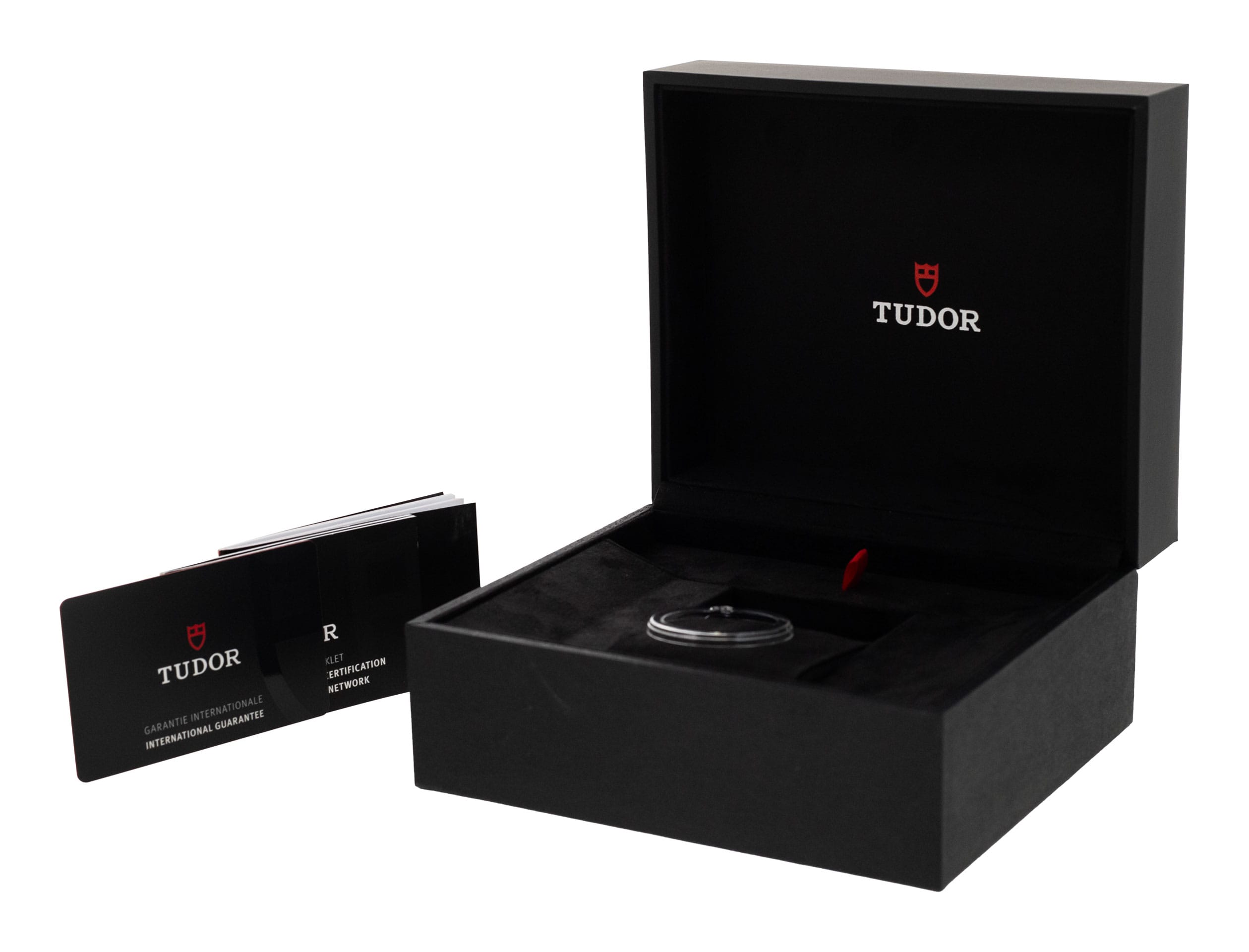 Tudor Black Bay 58 M79030B-0002 Thumbnail 4