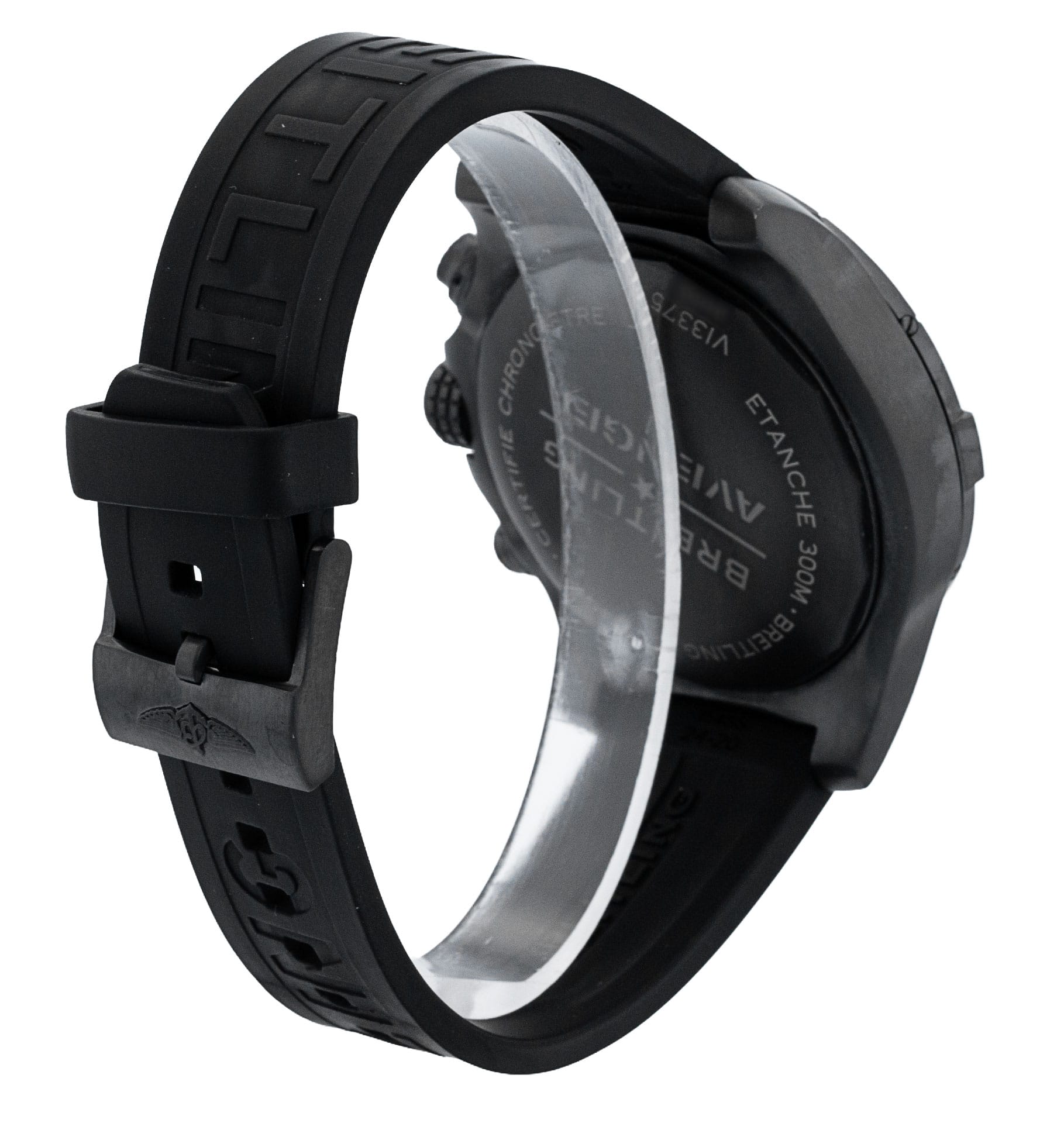 Breitling Super Avenger V13375 Thumbnail 3