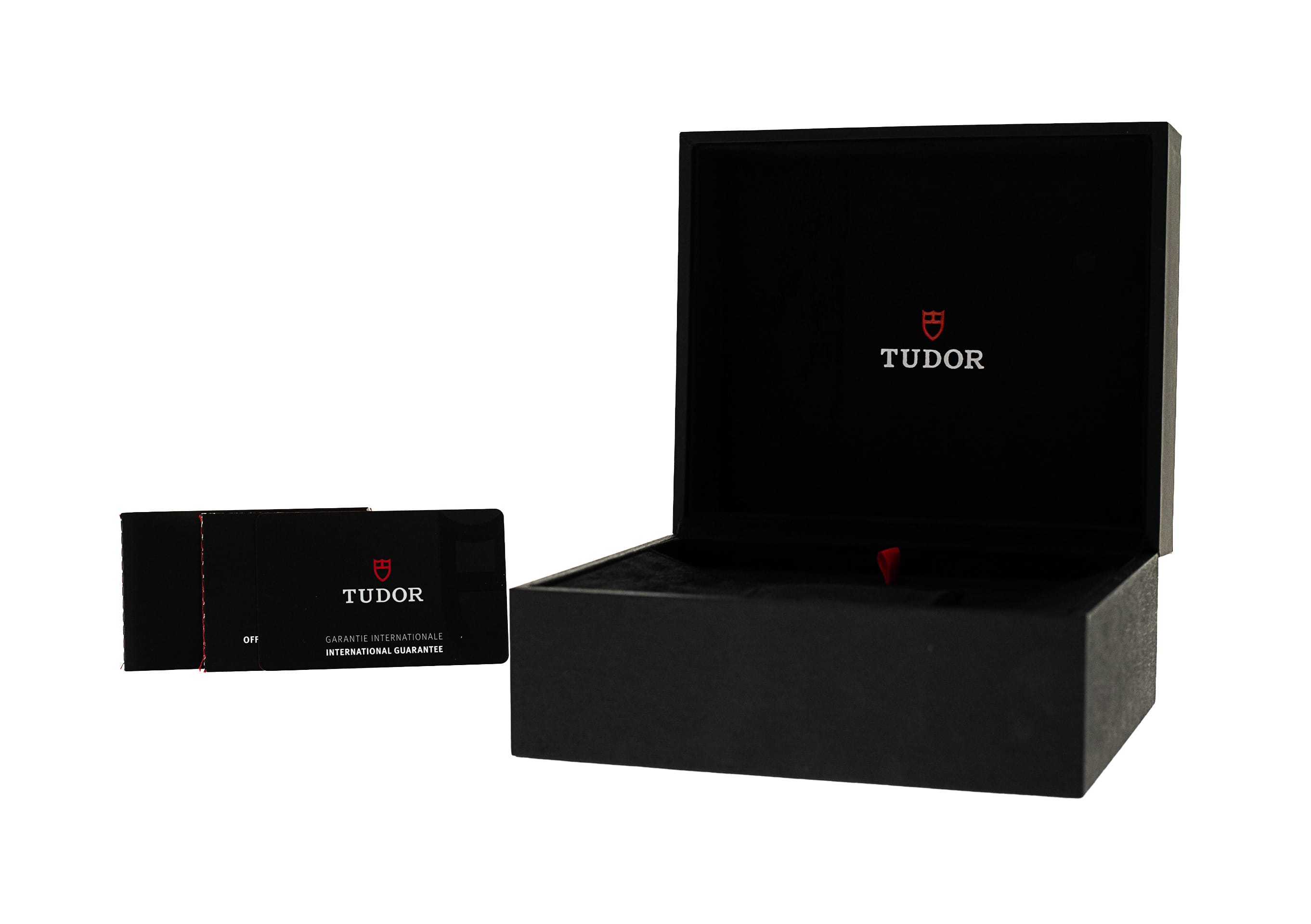 Tudor Black Bay 58 M79030N-0001 Thumbnail 4