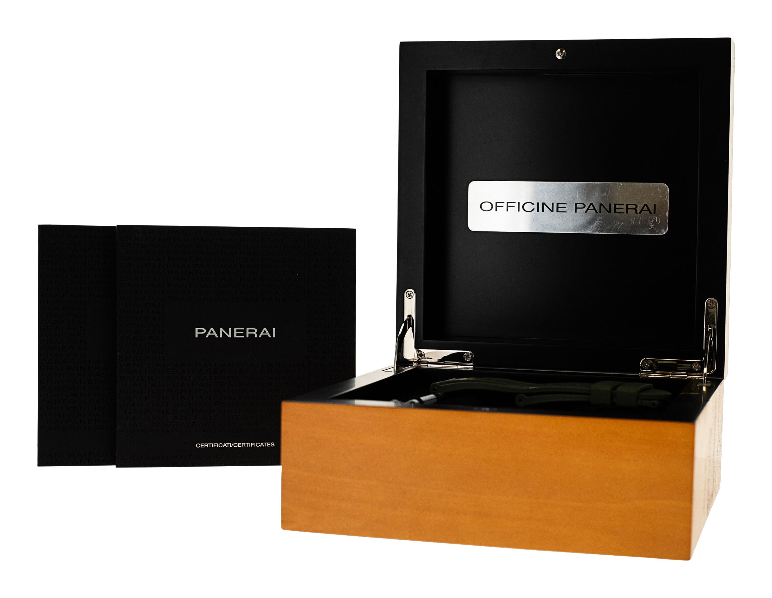 Panerai Luminor 8 Days PAM00590 Thumbnail 4