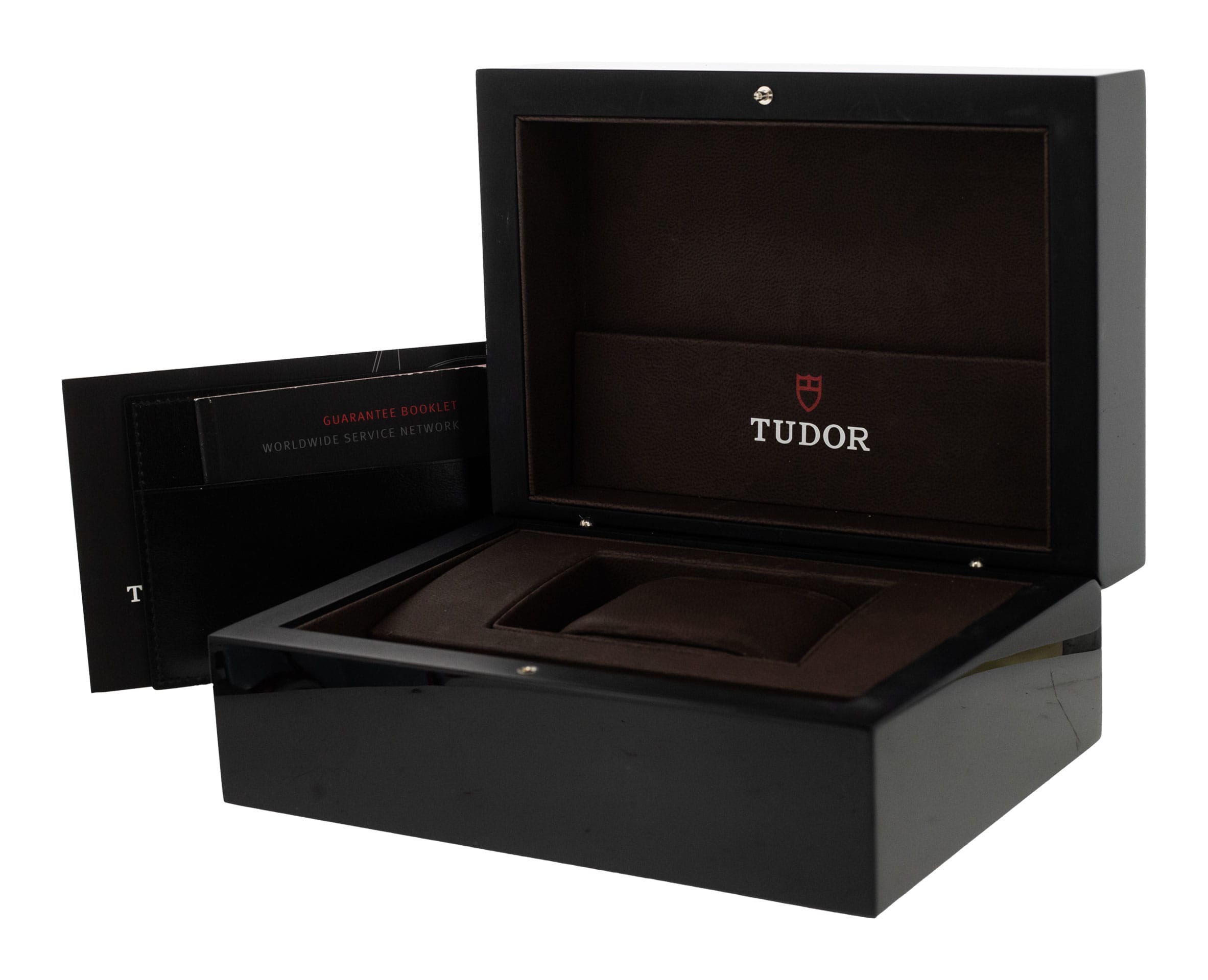 Tudor Black Bay Pro M79470-0003 Thumbnail 4