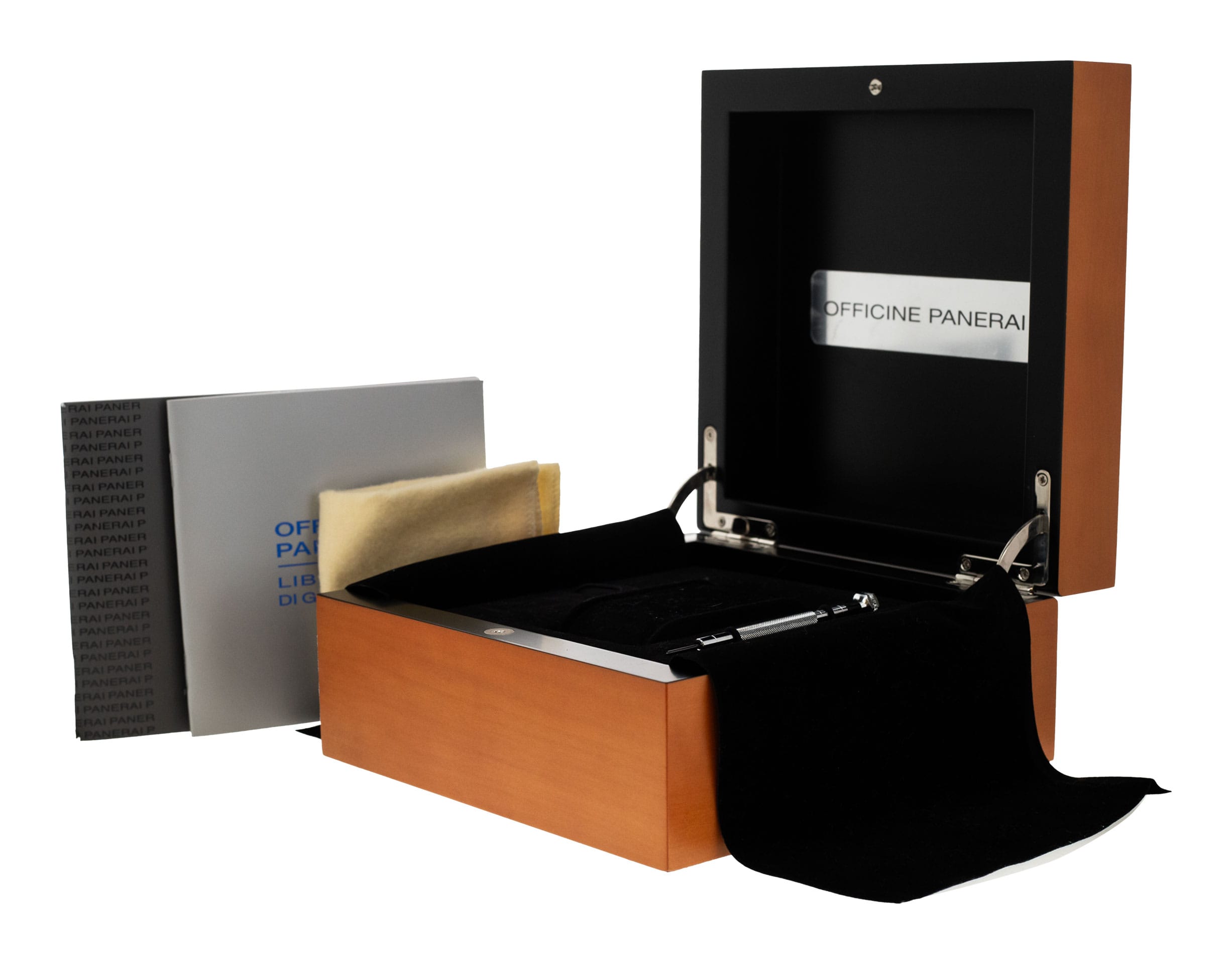 Panerai Luminor Base PAM00112 Thumbnail 5