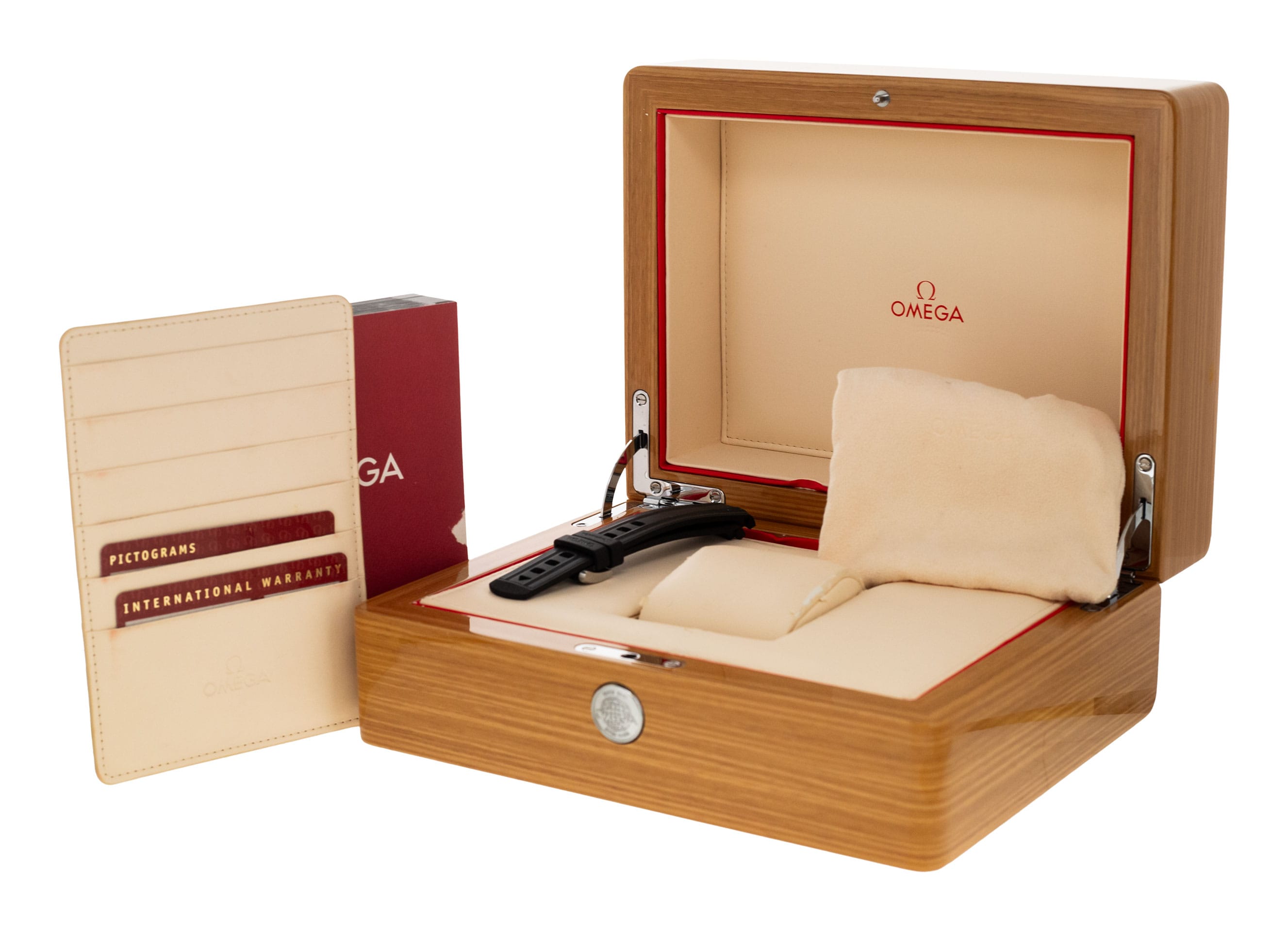 Omega Planet Ocean 232.30.42.21.01.001 Thumbnail 5