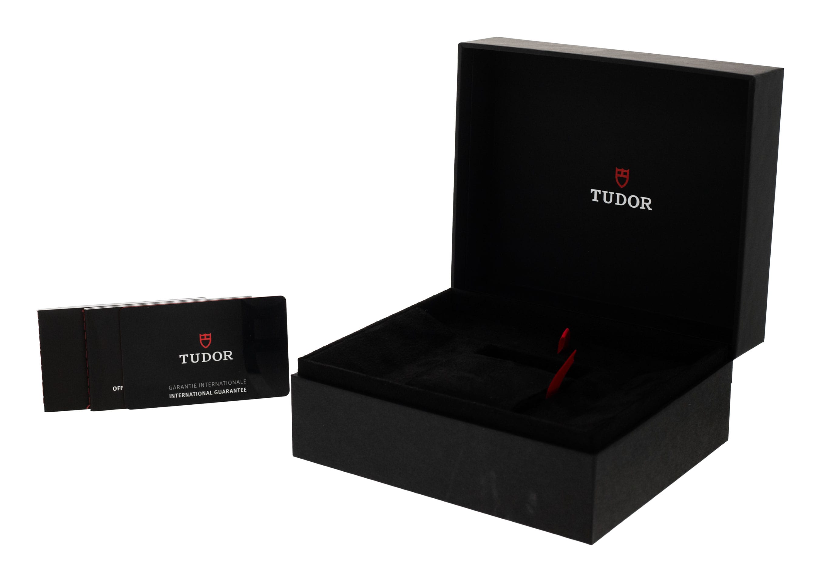 Tudor Black Bay 58 M79030N-0001 Thumbnail 4