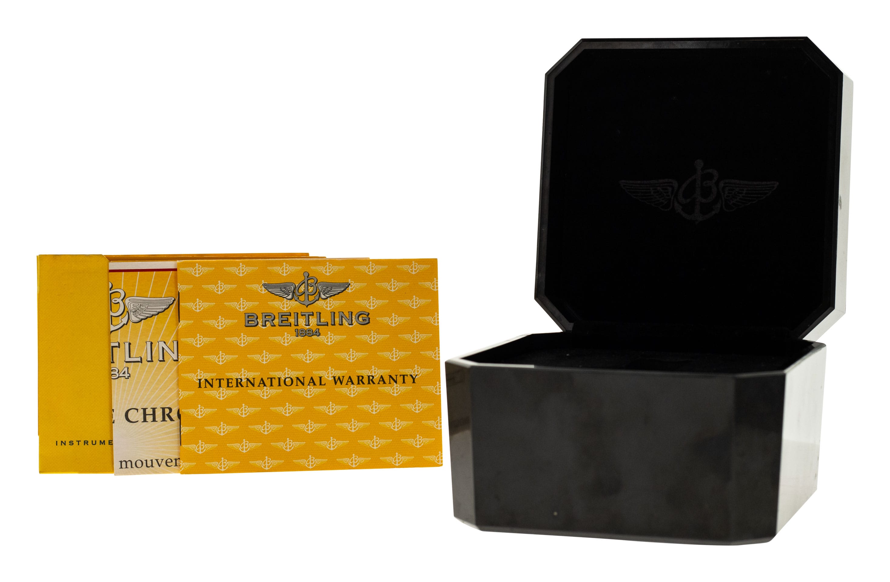 Breitling Chronomat B13352 Thumbnail 4