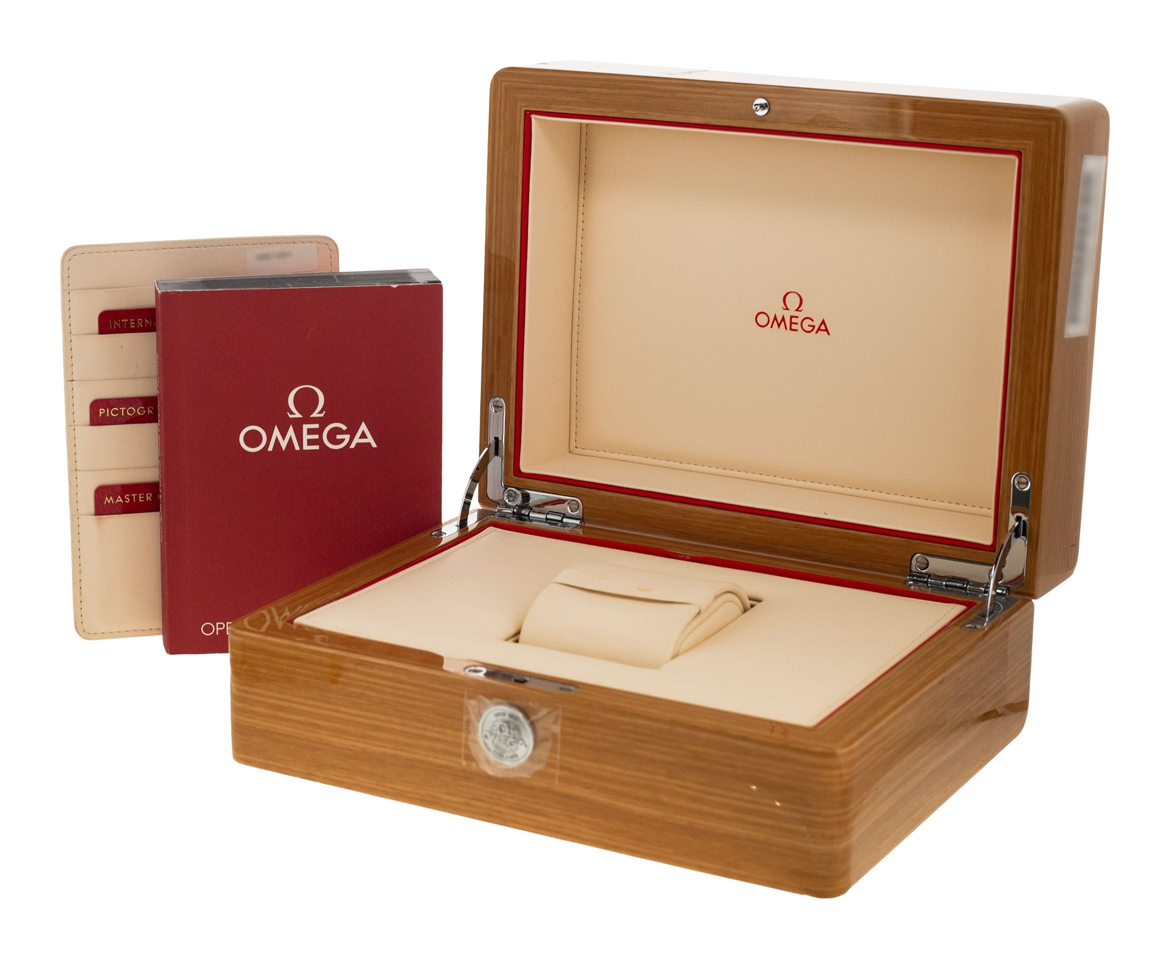 Omega Planet Ocean 215.30.46.51.01.002 Thumbnail 5