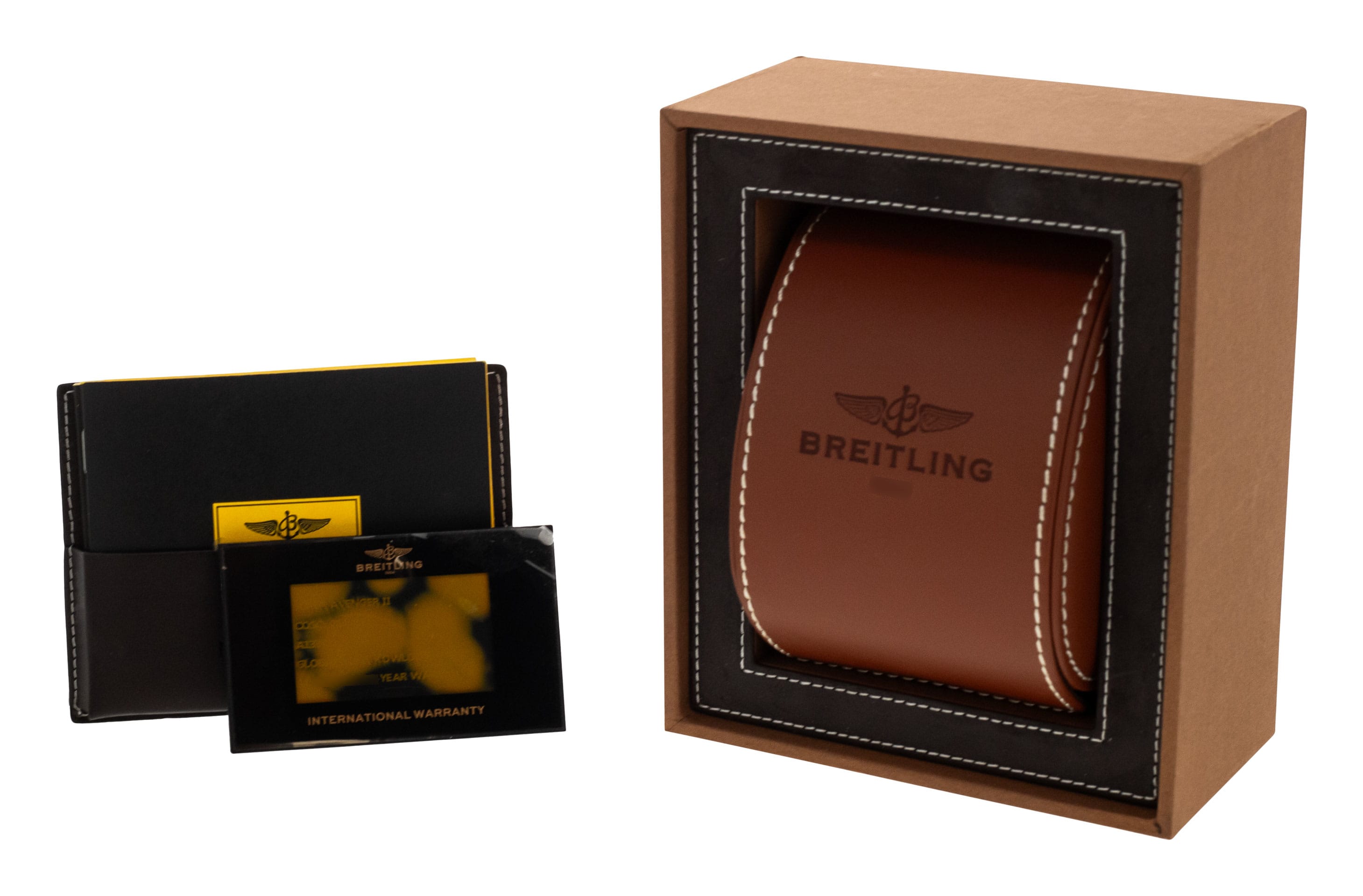 Breitling Super Avenger II A13371 Thumbnail 4