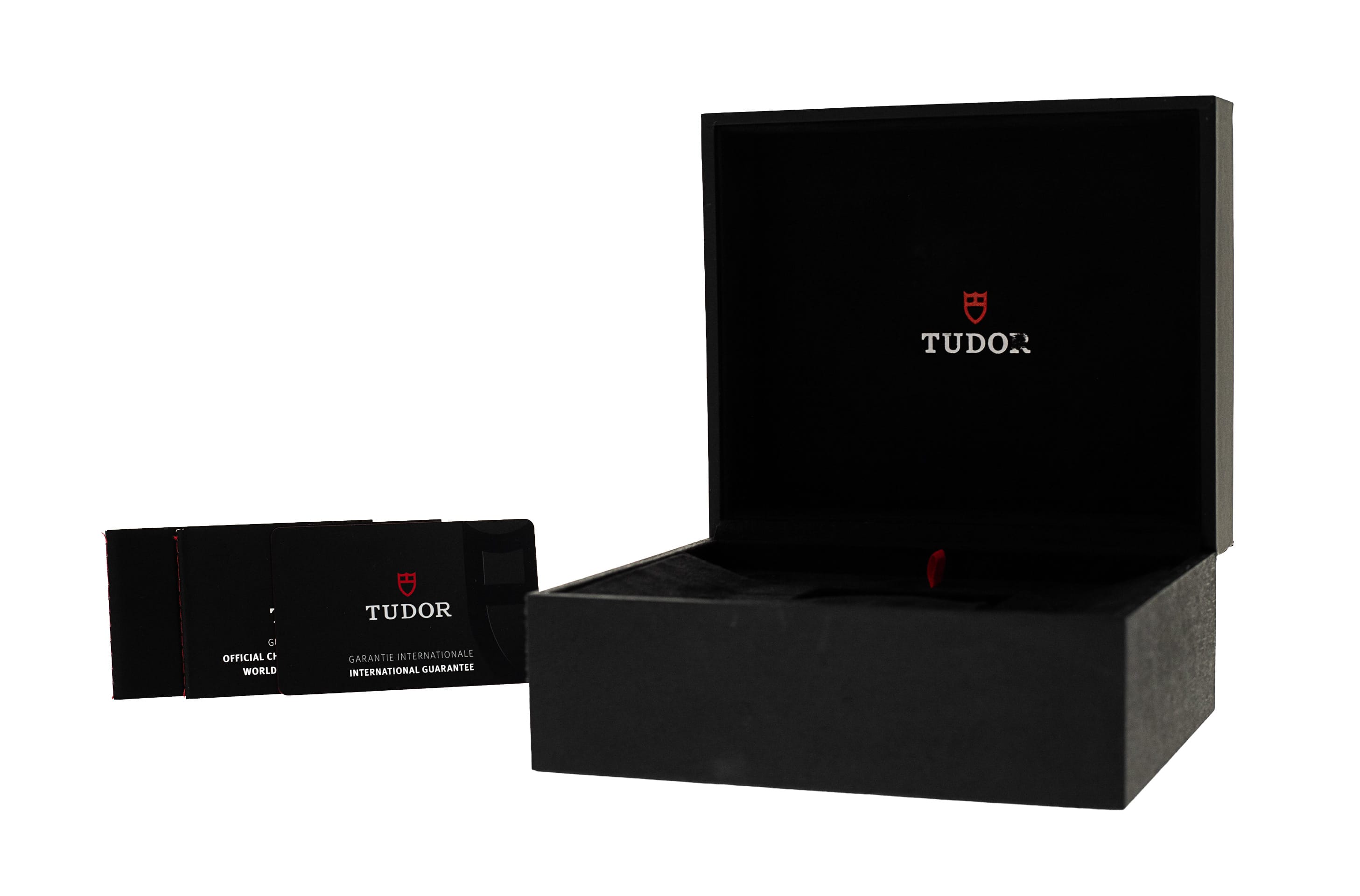 Tudor Black Bay GMT M79833MN-0001 Thumbnail 4