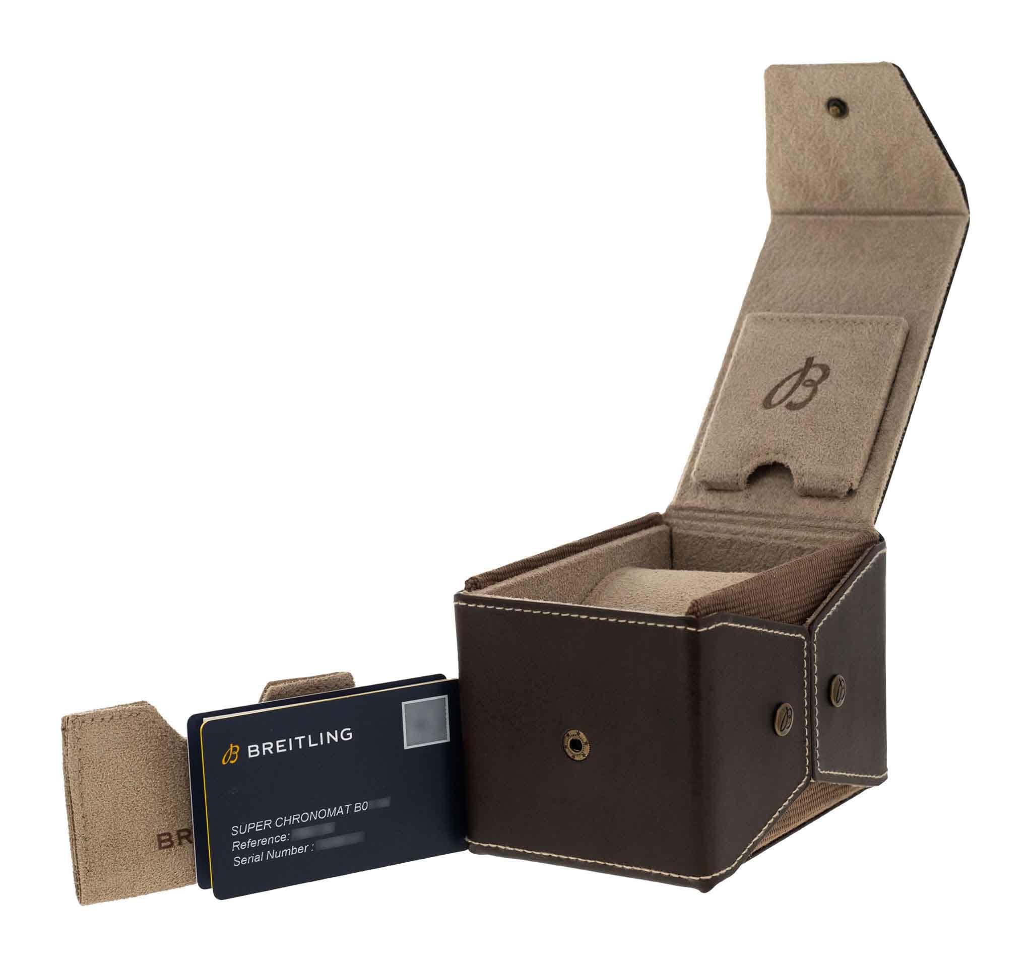 Breitling Super Chronomat B01 44 PB0136 Thumbnail 5