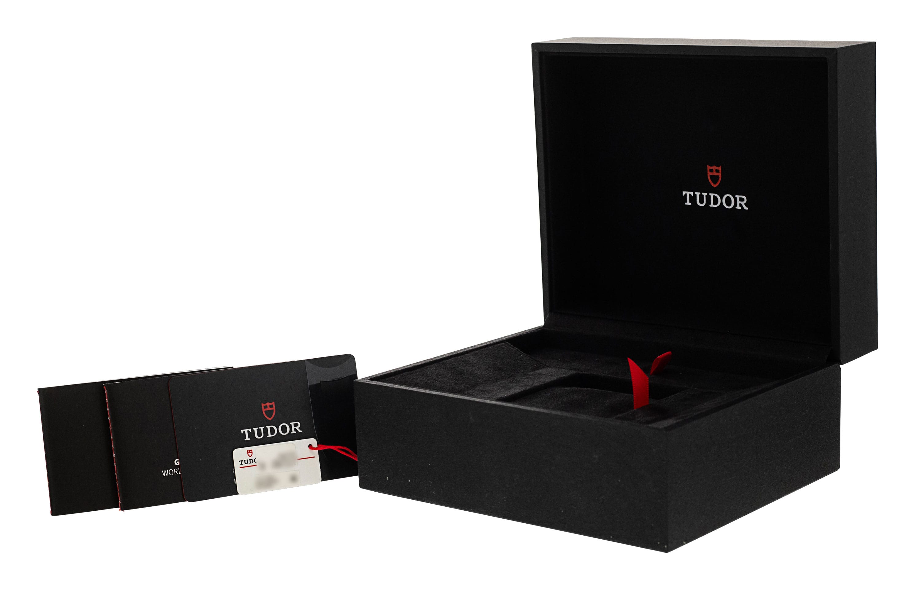 Tudor Heritage Black Bay M79583-0001 Thumbnail 4