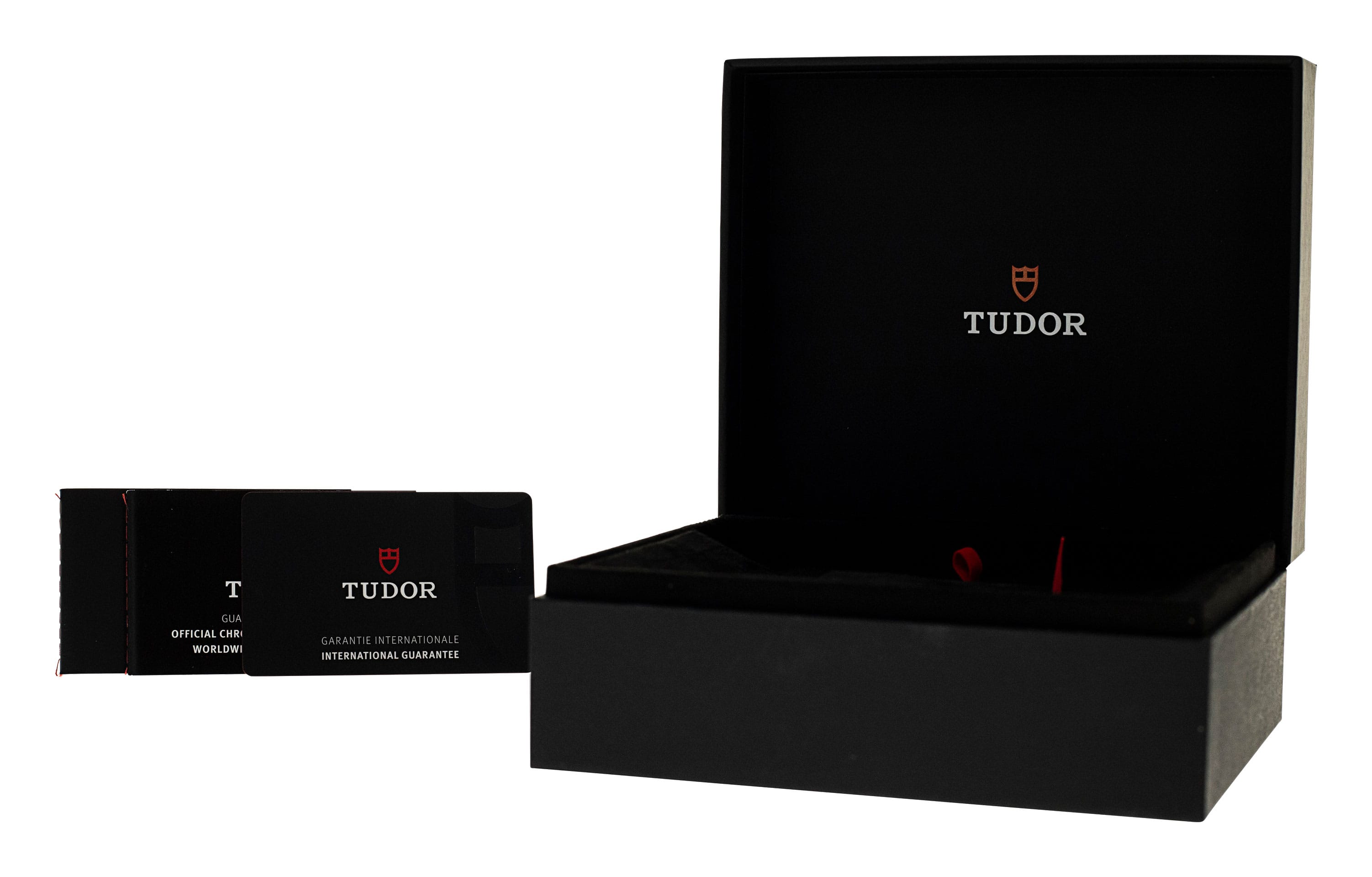 Tudor Black Bay 58 M79030N-0001 Thumbnail 4