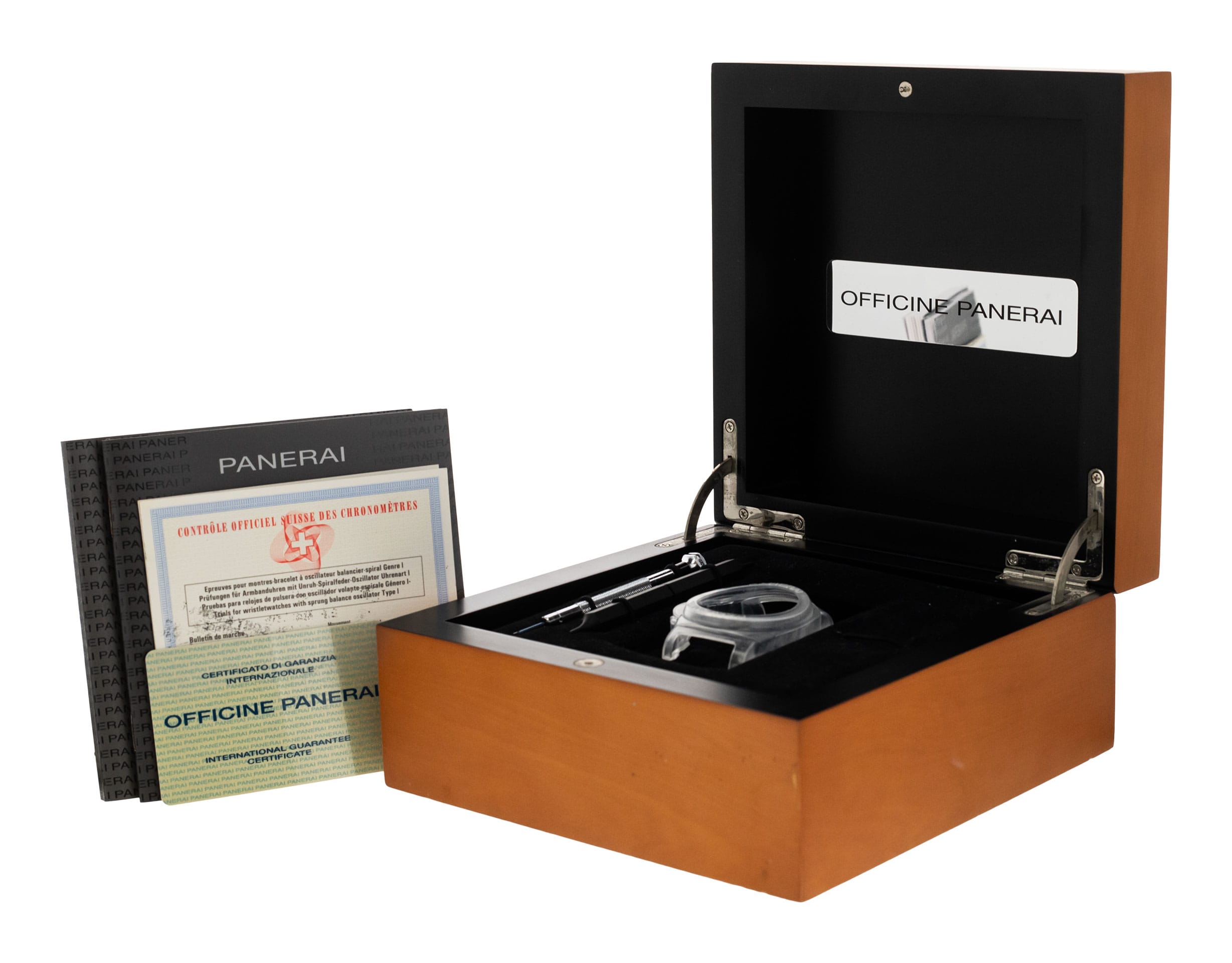 Panerai Luminor GMT PAM00088 Thumbnail 4