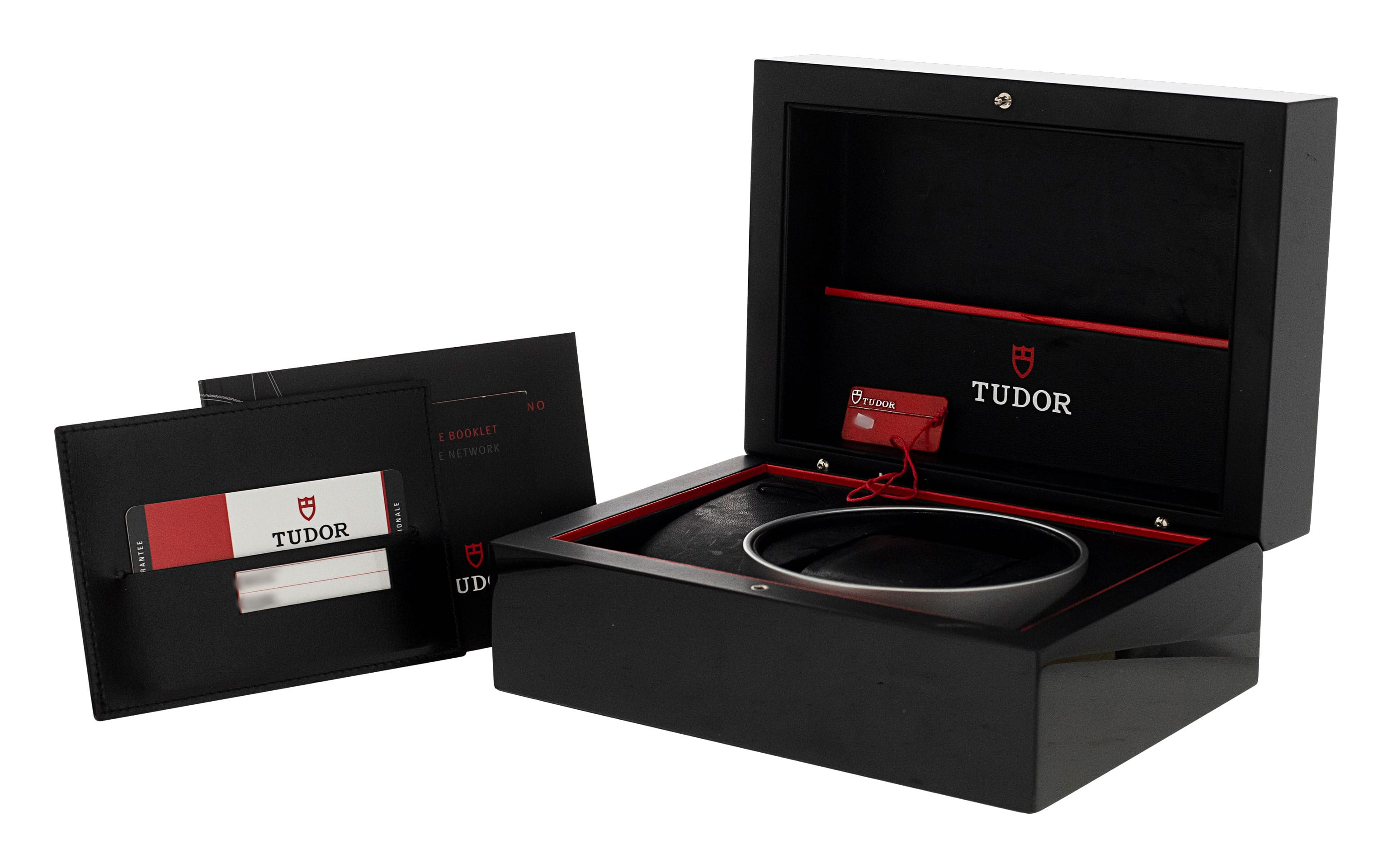 Tudor Heritage Chronograph M70330B-0001 Thumbnail 4