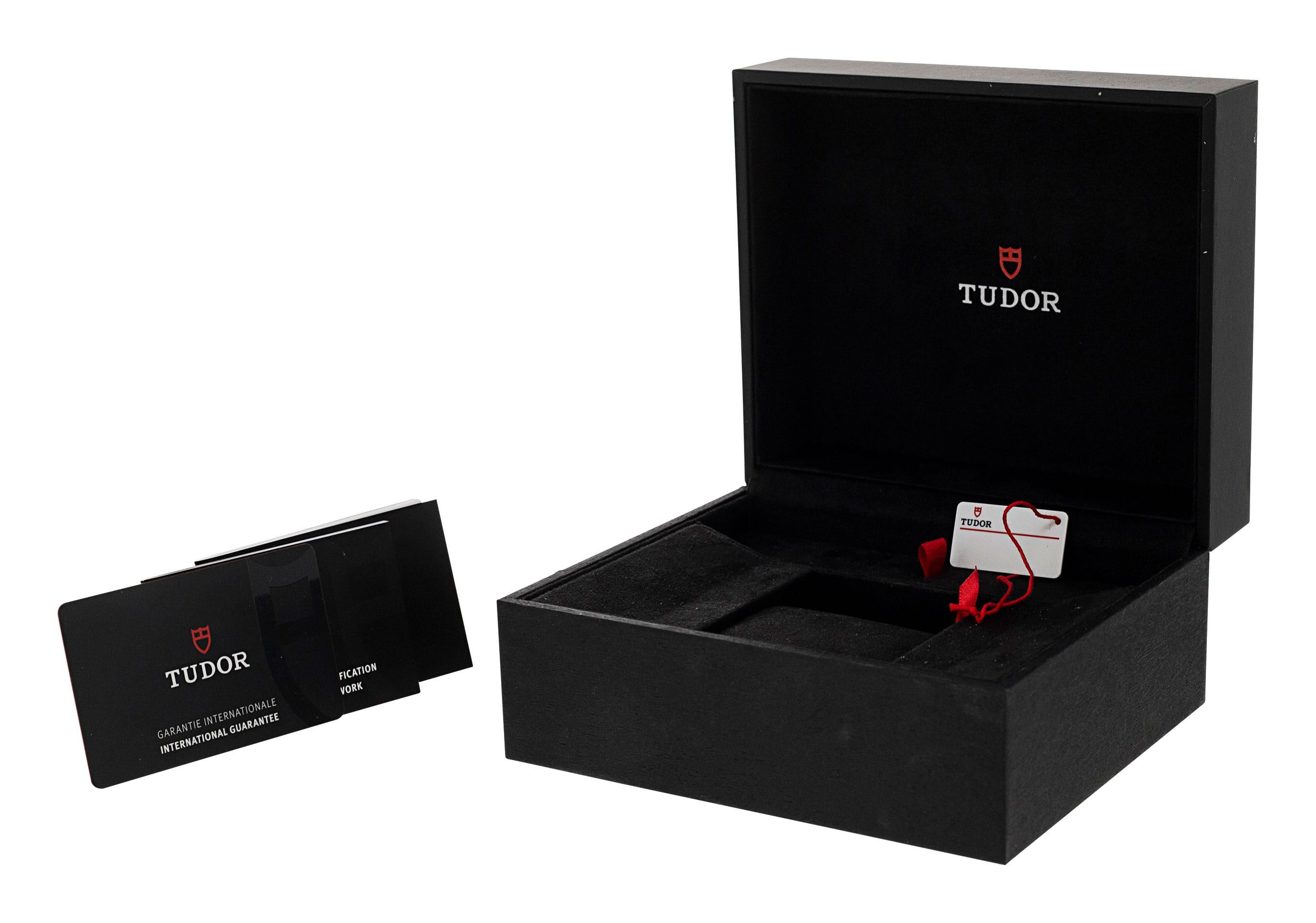 Tudor Black Bay 58 M79030N-0001 Thumbnail 4