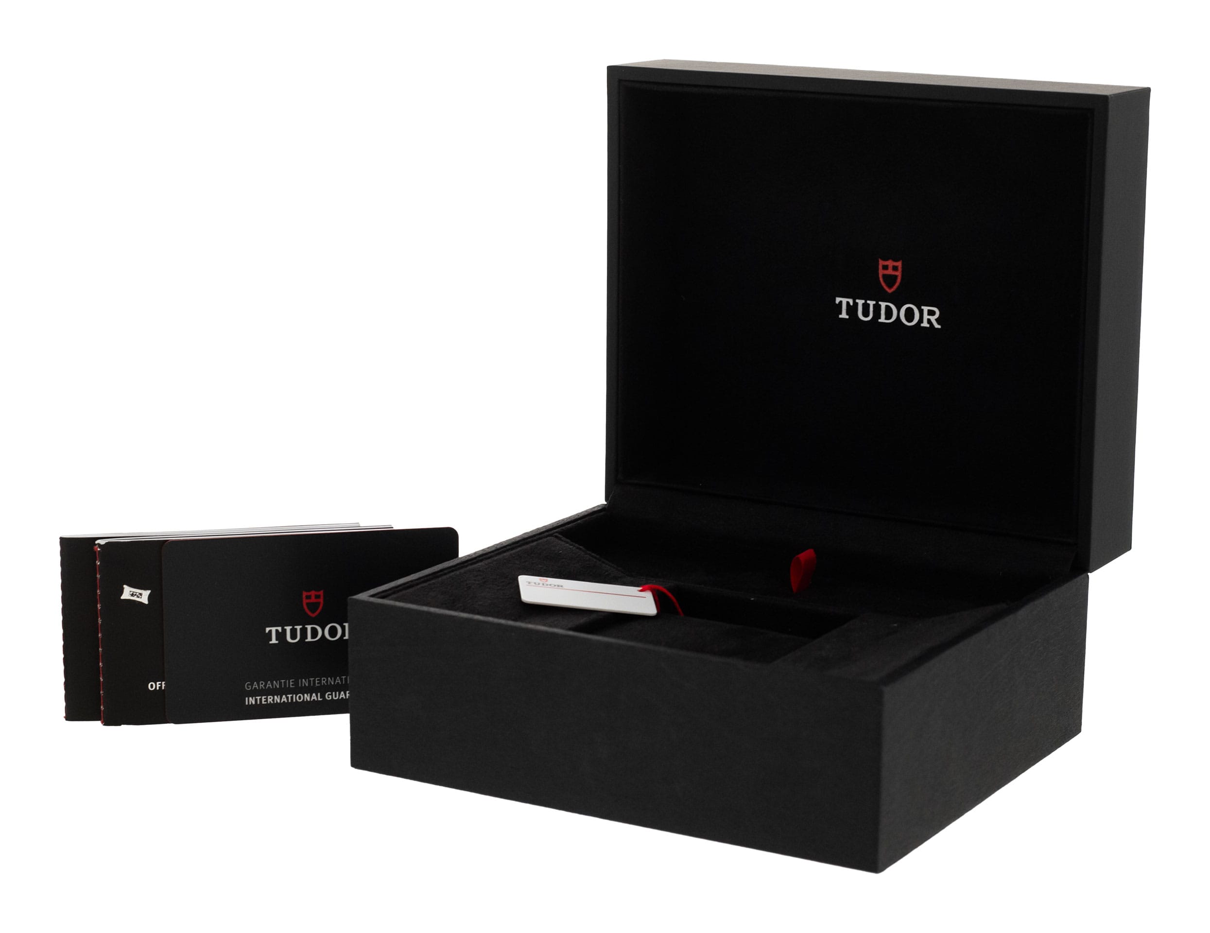 Tudor Black Bay 58 M79030N-0001 Thumbnail 4