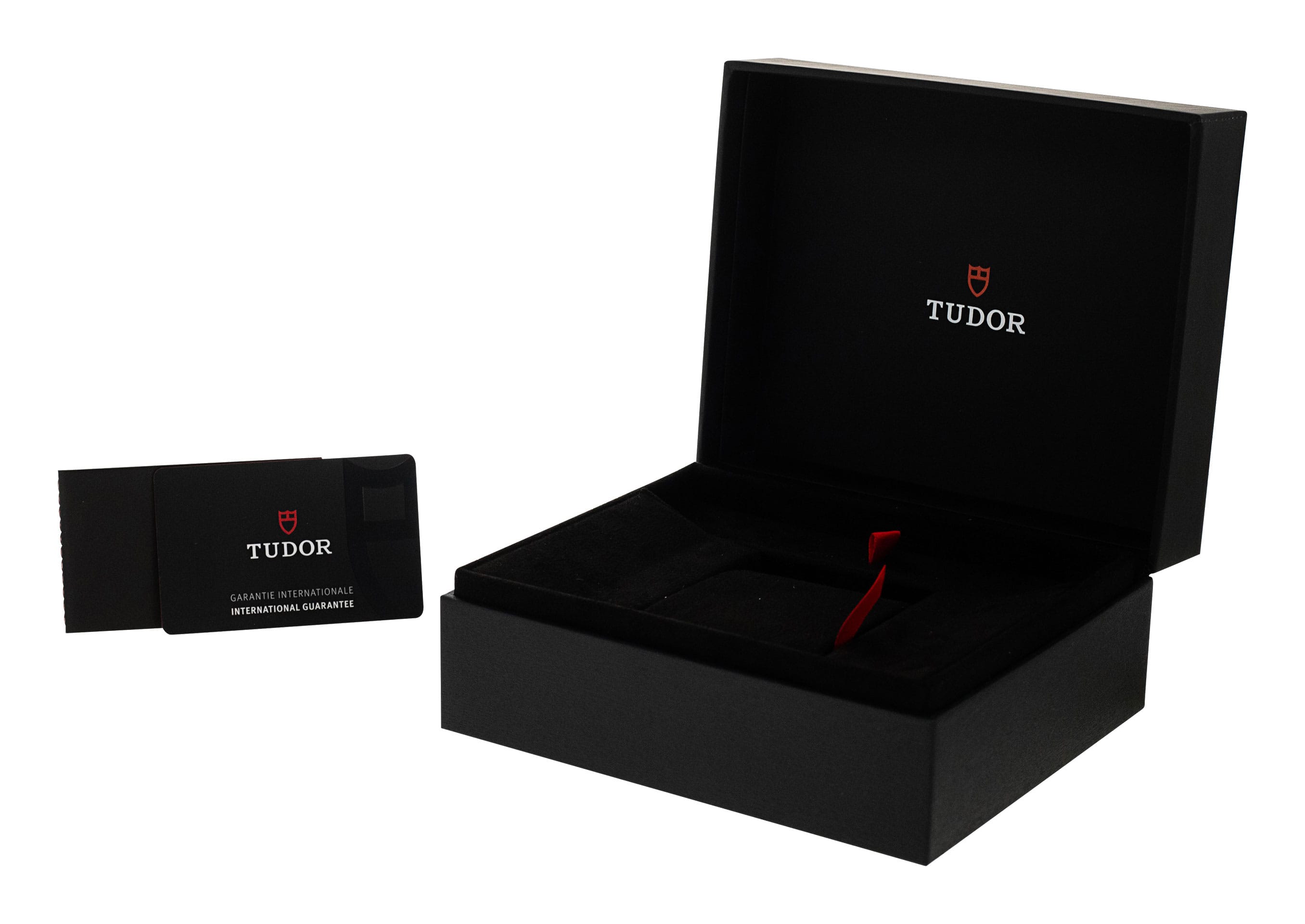 Tudor Black Bay 39 M79660-0003 Thumbnail 4
