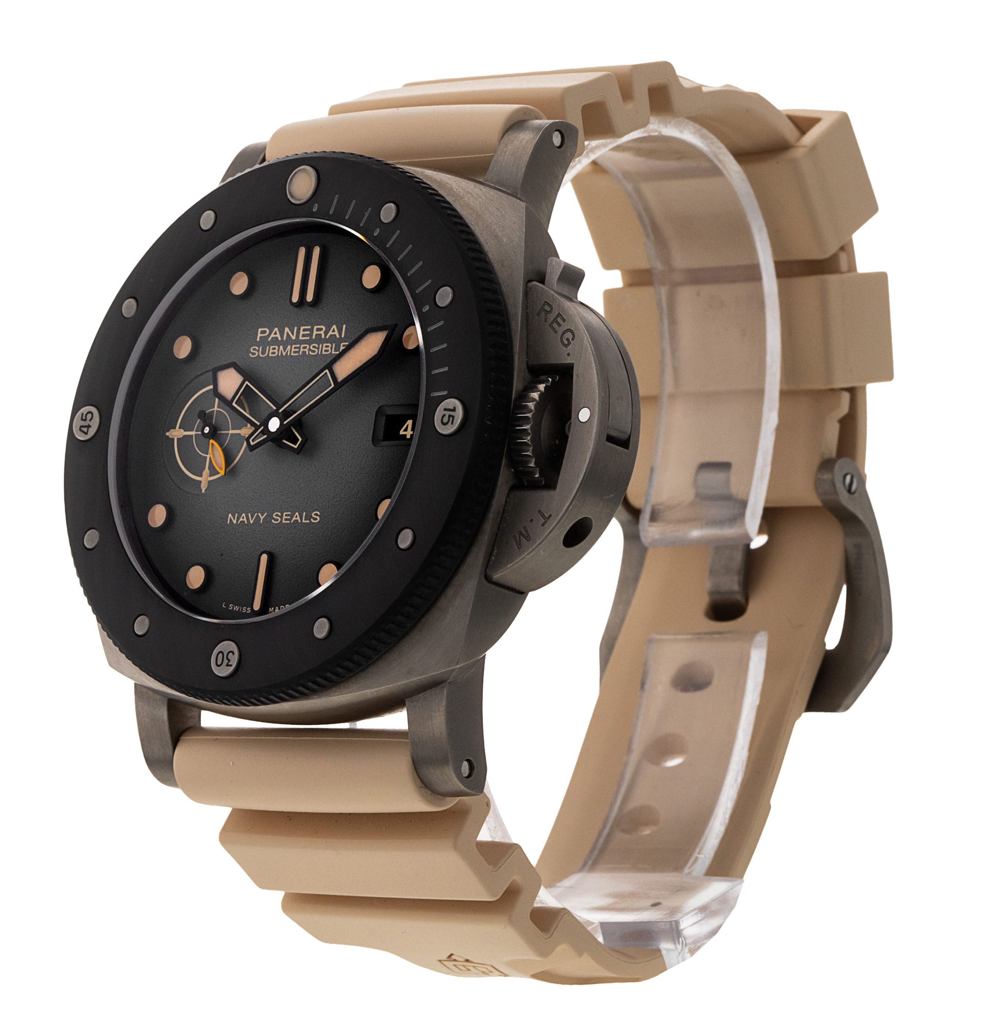 Panerai Submersible PAM01669 Thumbnail 2