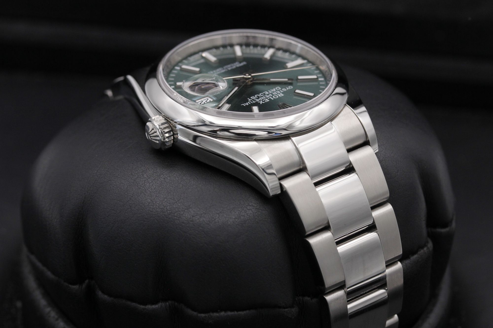 Rolex Datejust 126200 Thumbnail 4