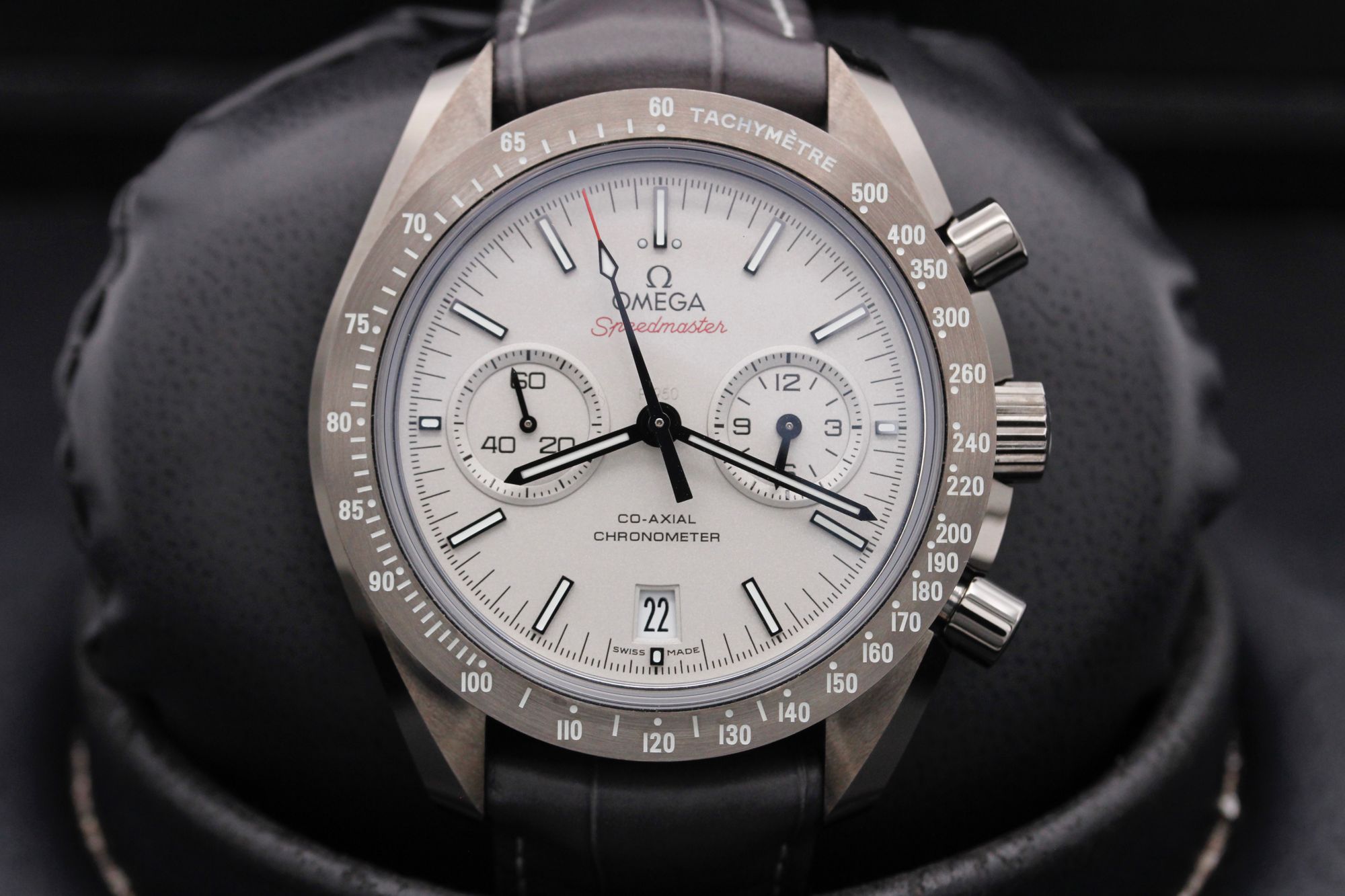 Omega Speedmaster Moonwatch 311.93.44.51.99.001 Thumbnail 1