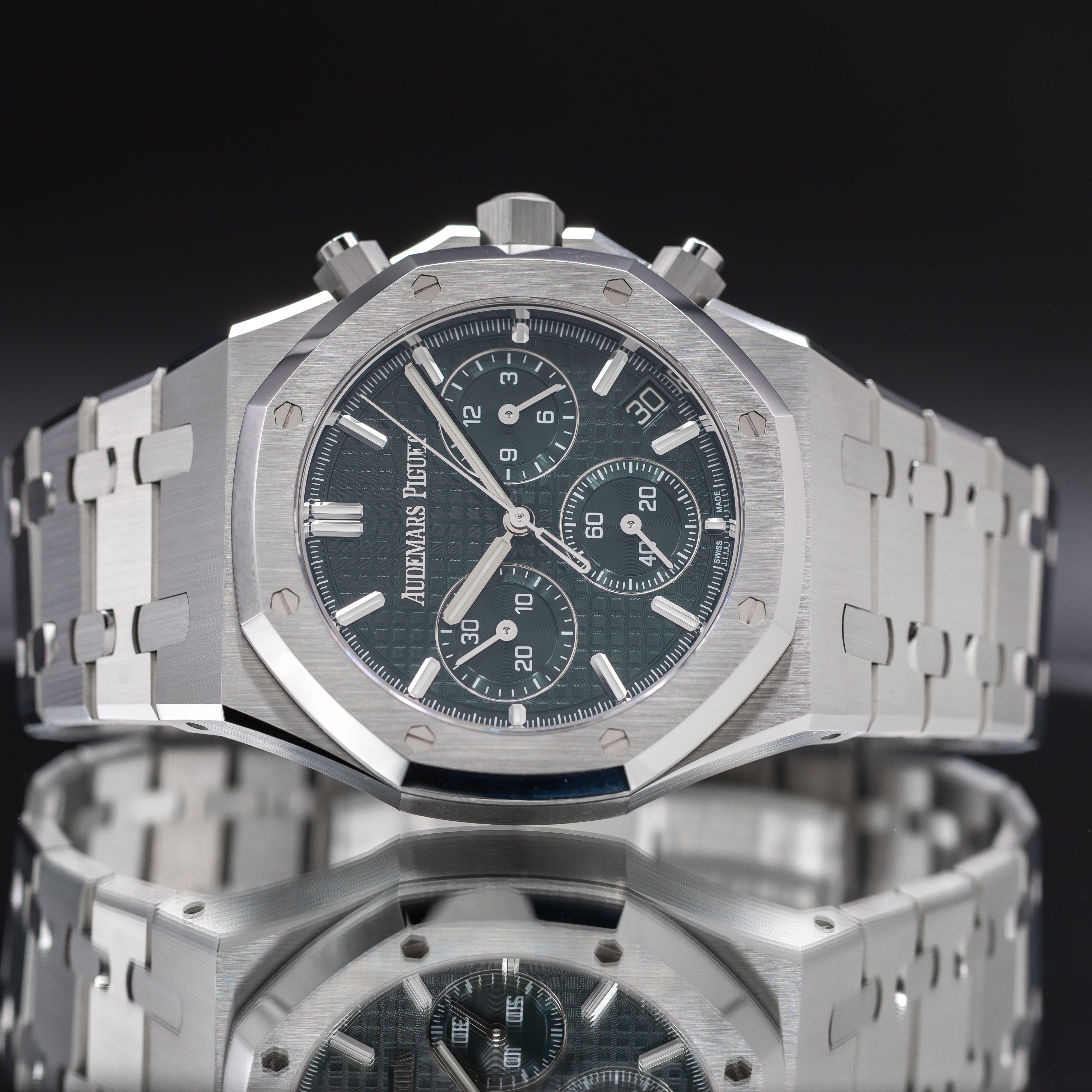 Audemars Piguet Royal Oak 26240ST.OO.1320ST.04 Thumbnail 6