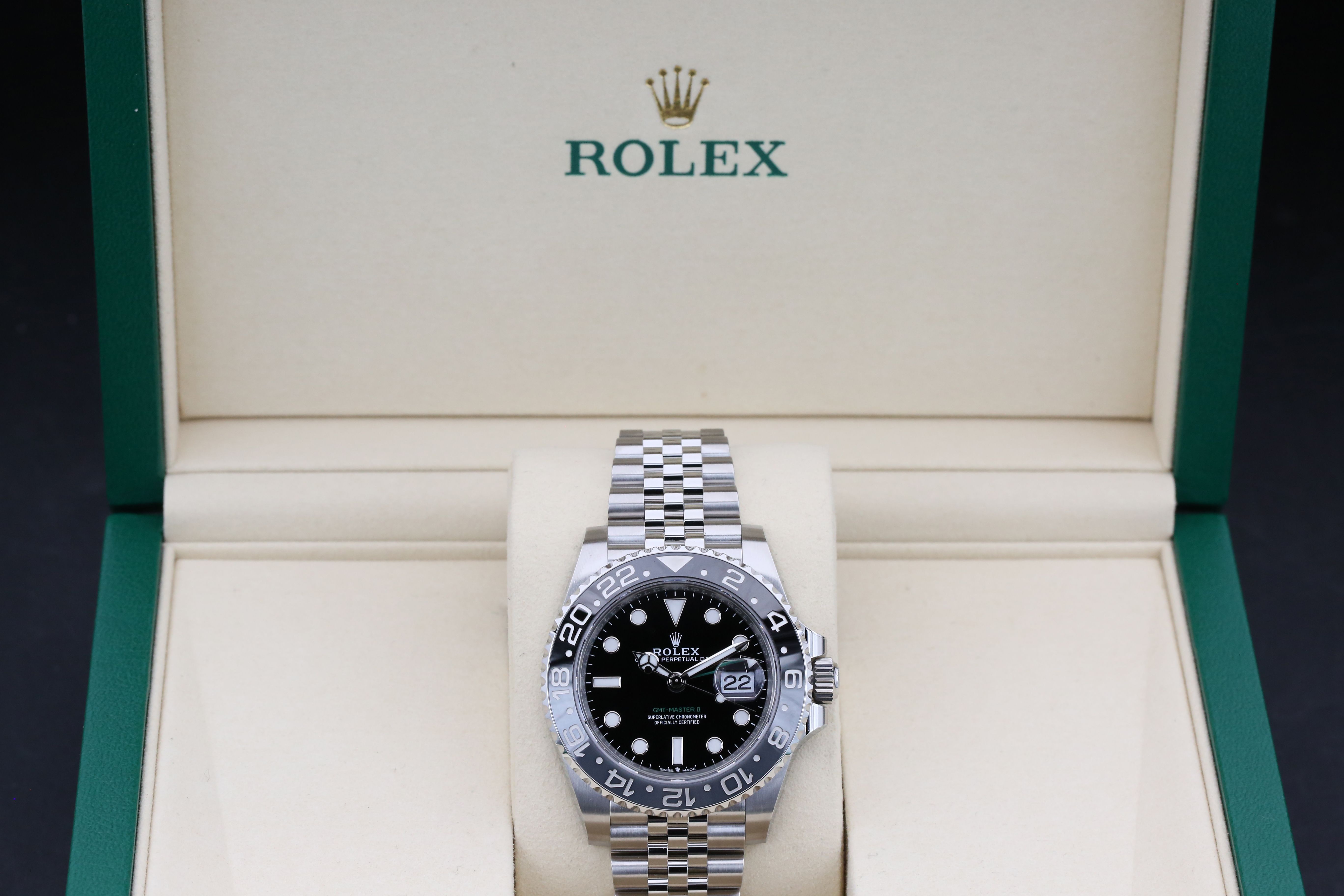 Rolex GMT Master II 126710 GRNR Thumbnail 4