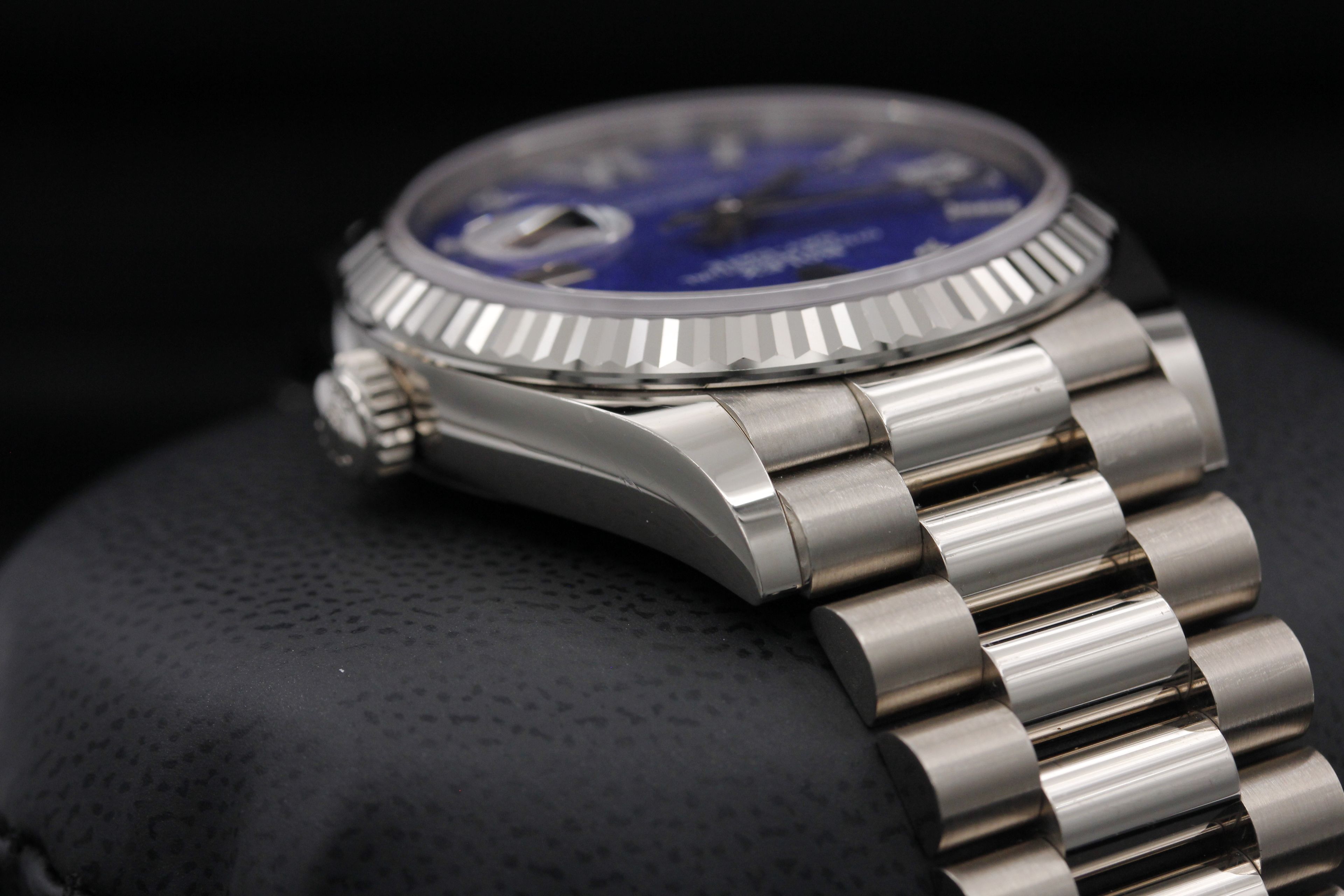 Rolex Day-Date 36 128239 Thumbnail 4