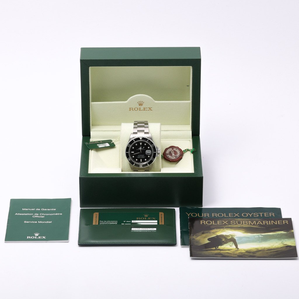 Rolex Submariner 16610 Thumbnail 7