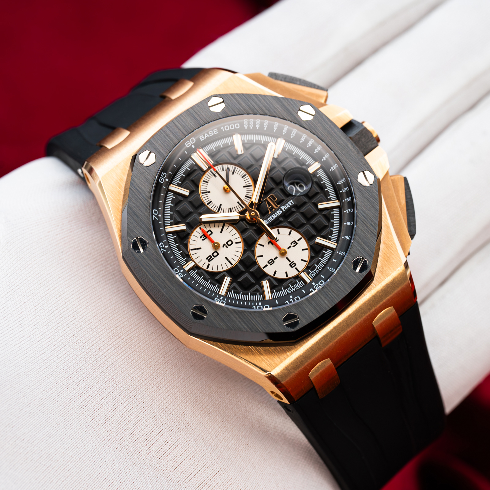 Audemars Piguet Royal Oak Offshore 26401RO.OO.A002CA.01 Thumbnail 5